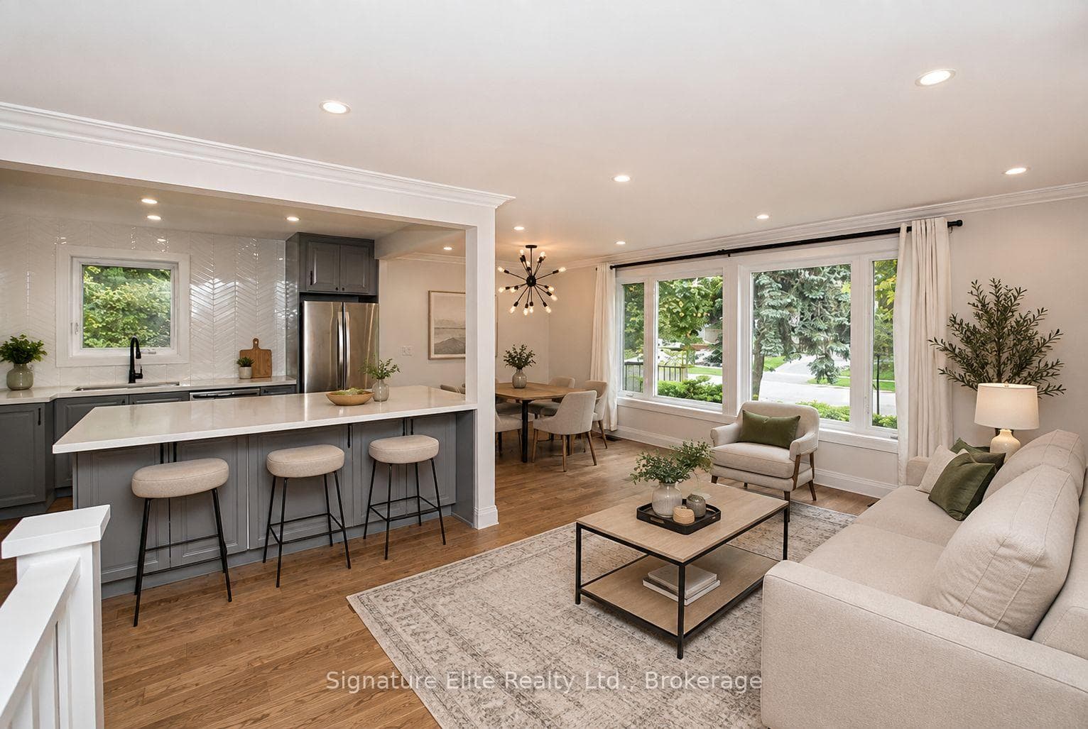 25 Lyncroft Drive Garden Suite, Toronto, ON M1E 1X6