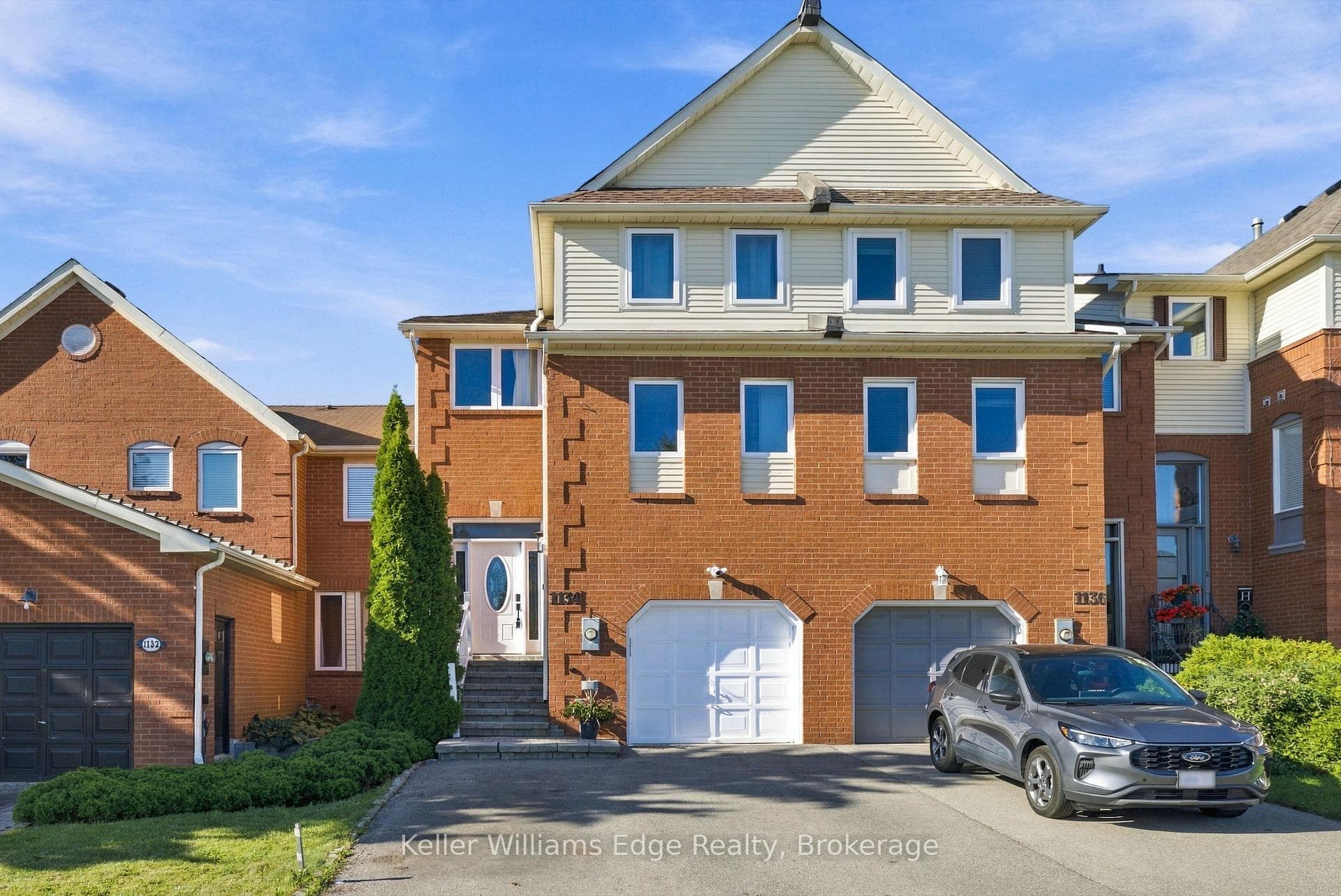 1134 Leewood Drive, Oakville, ON L6M 3B7