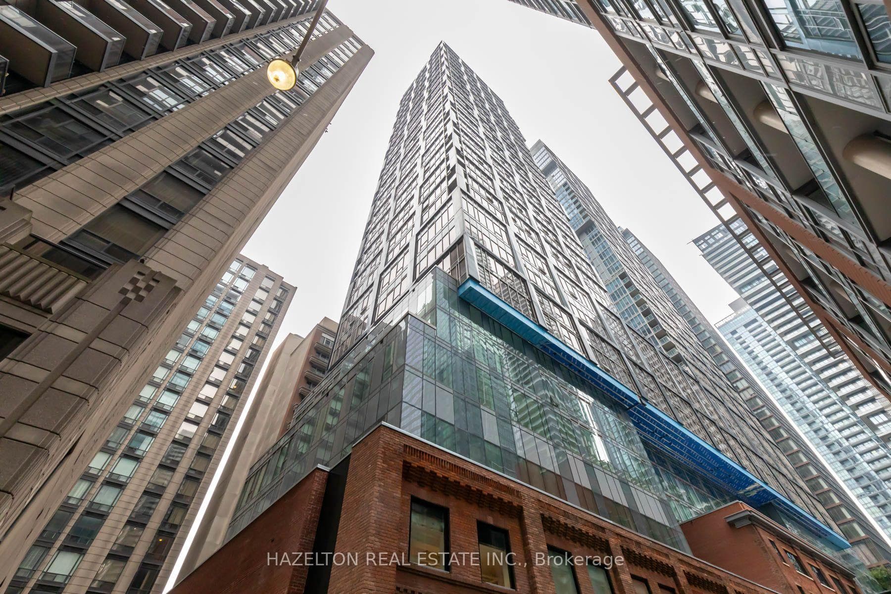 15 Mercer Street 3404, Toronto, ON M5V 1H2