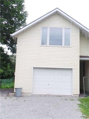 9A Metro Road S, Georgina, ON L4P 1V7