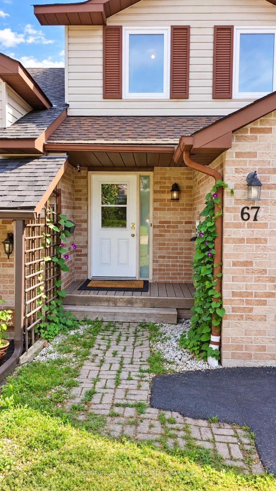 67 MELINDA Crescent, Barrie, ON L4N 5T7