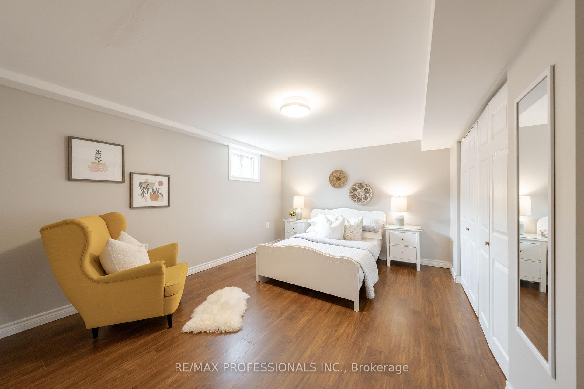 74 Crendon Drive, Toronto, ON M9C 3H2