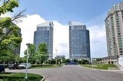 38 Lee Centre Drive TH330, Toronto, ON M1H 3J7