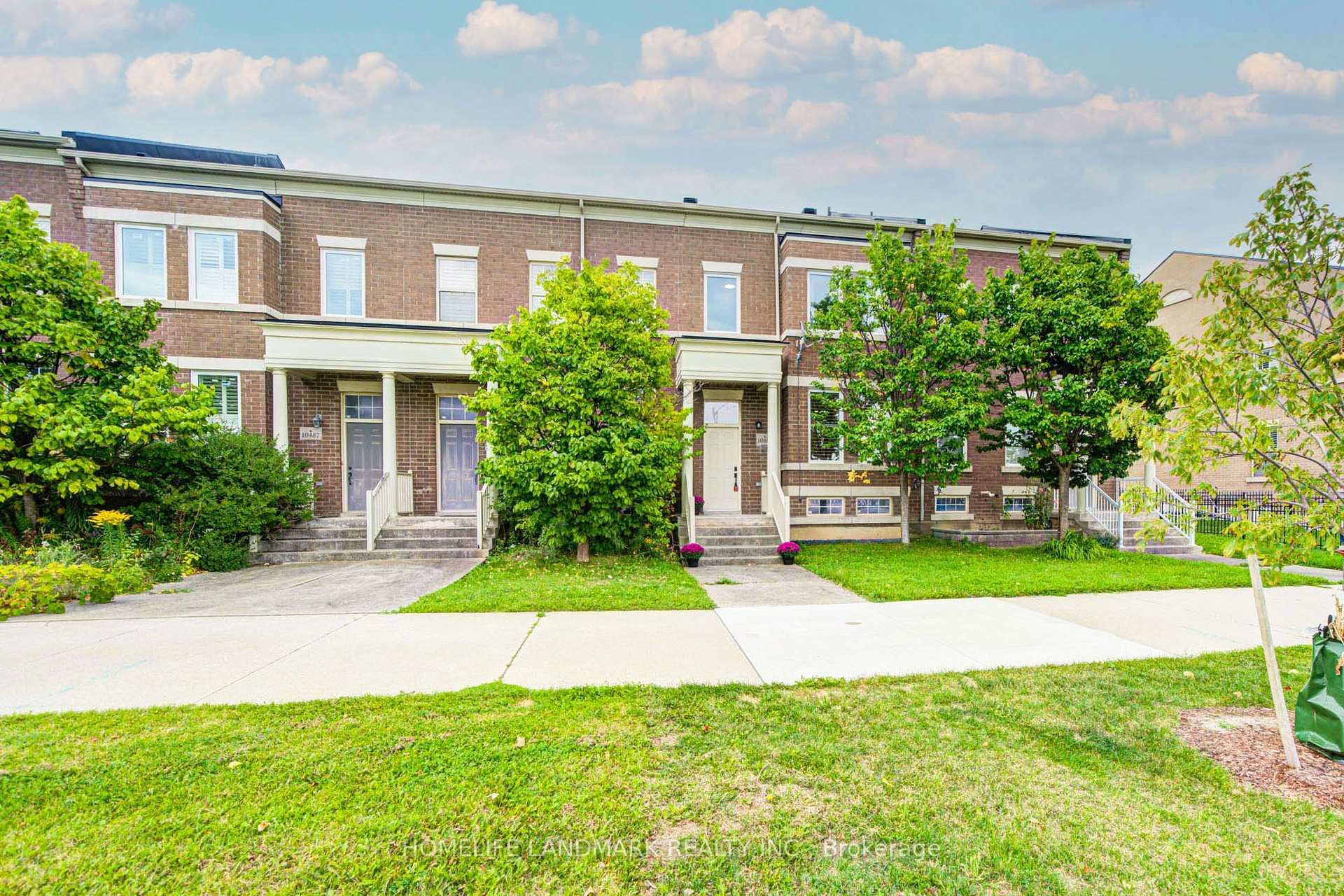 10483 Woodbine Avenue, Markham, ON L6C 0K4