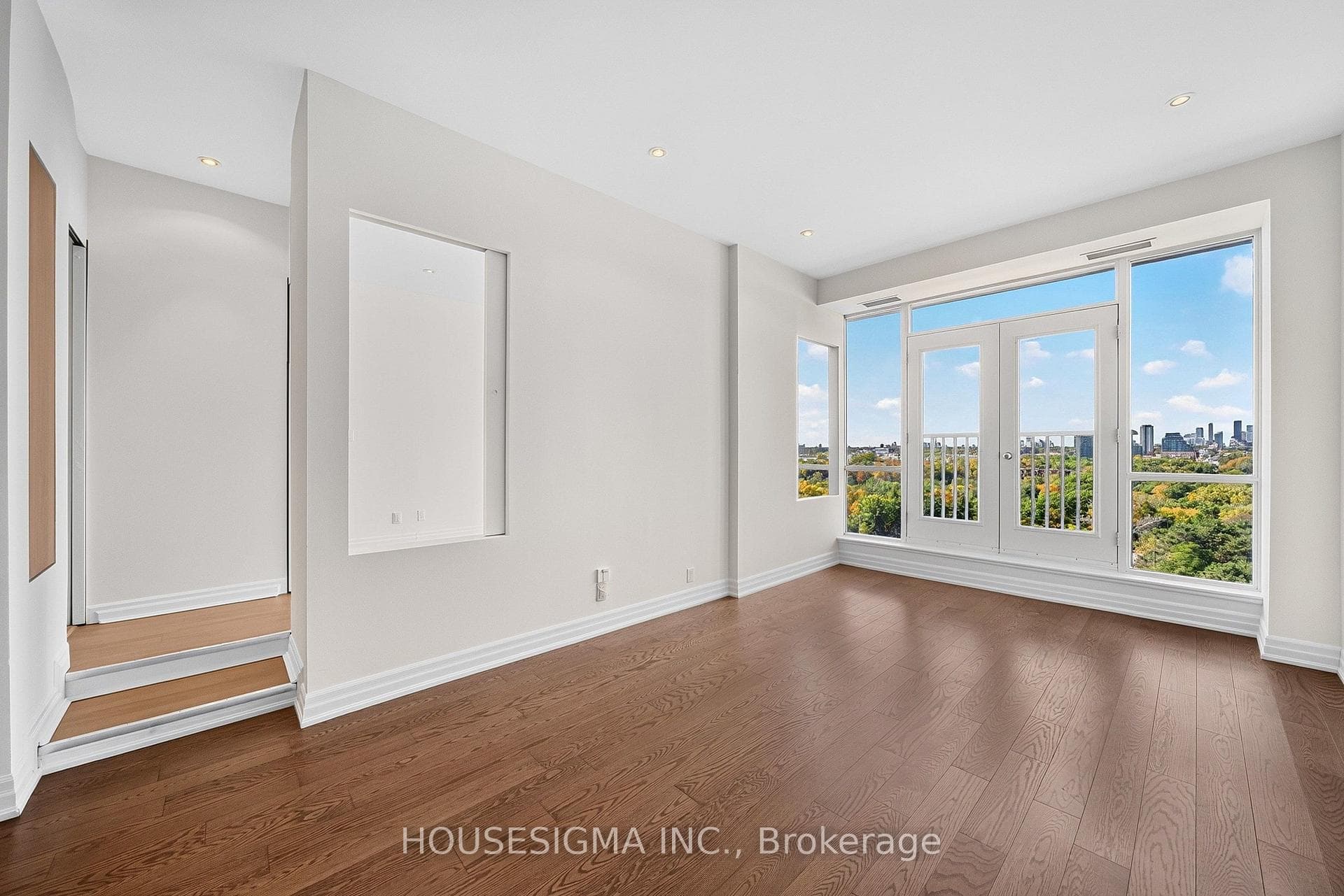 797 Don Mills Road 804, Toronto, ON M3C 1V1