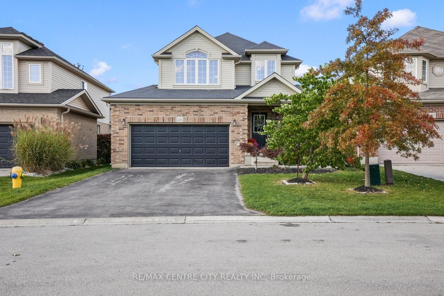2296 Yellowbirch Way, London North, ON N6G 0L3