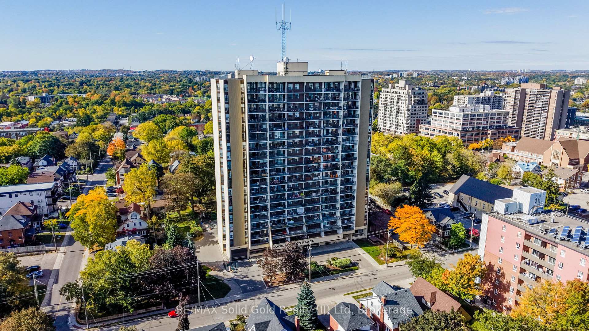 81 Church Street 1407, Kitchener, ON N2G 4M1