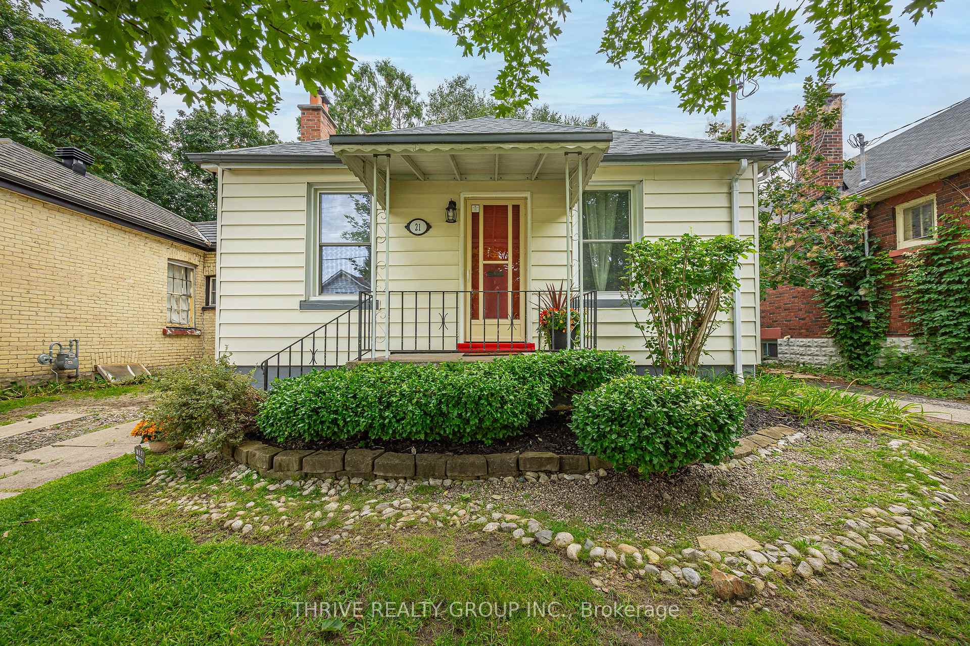 21 Wolseley Avenue, London East, ON N5Y 2K7