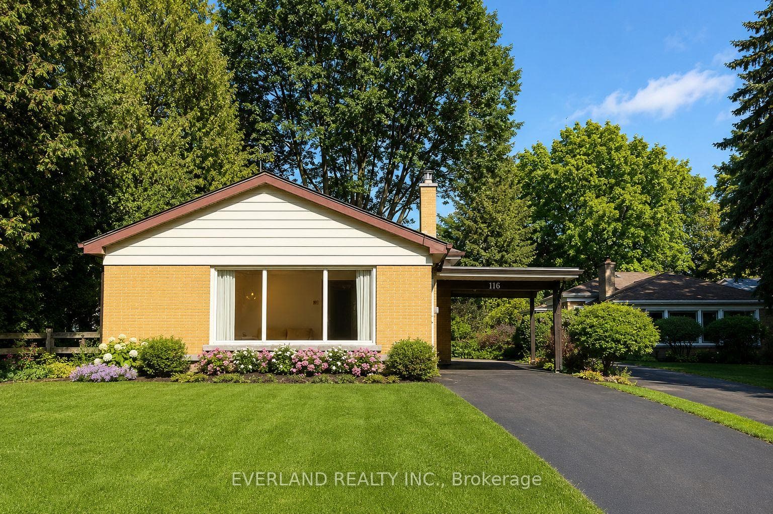116 Sylvan Avenue Main, Toronto, ON M1M 1K3