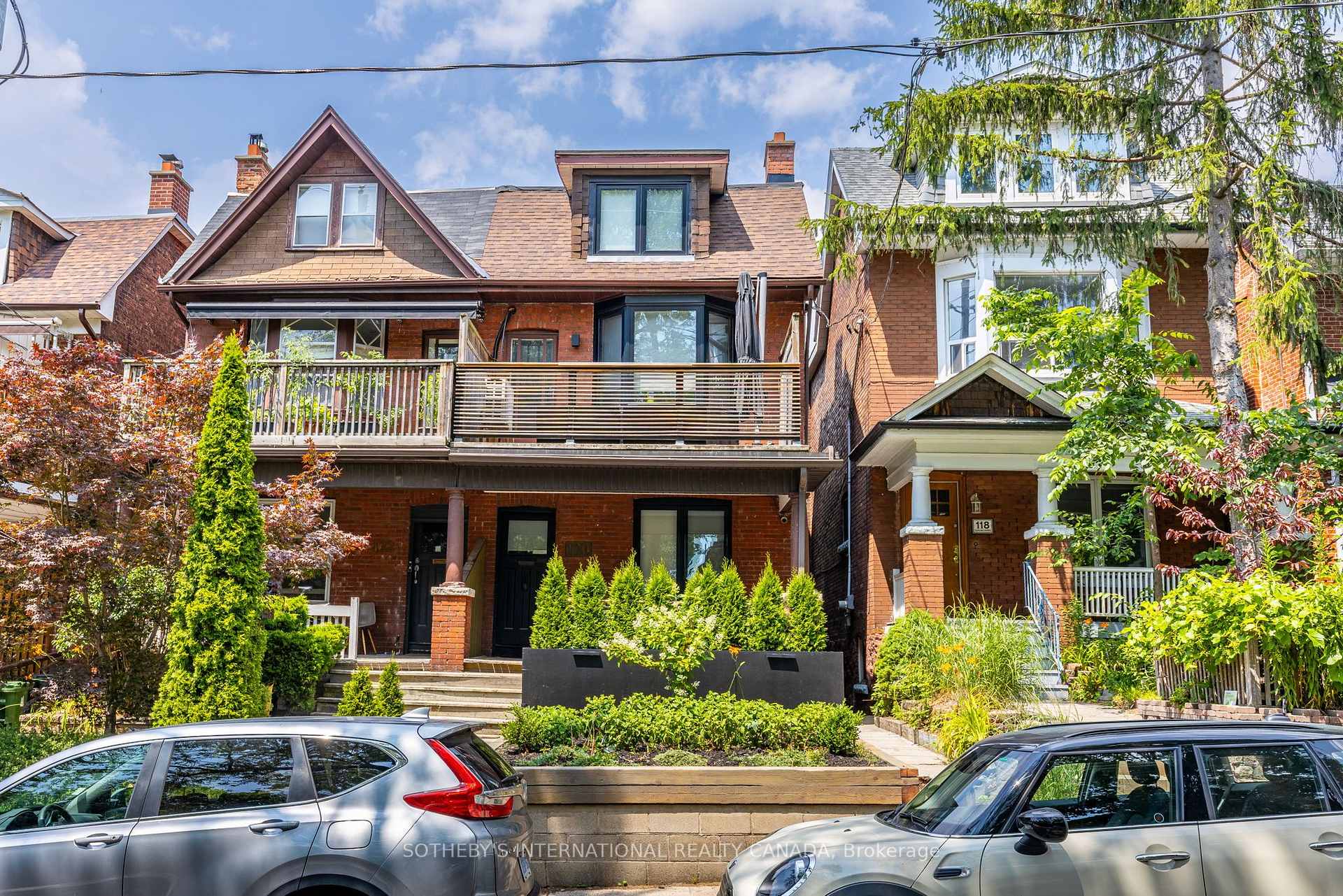 120 Glenlake Avenue Main, Toronto, ON M6P 1E5