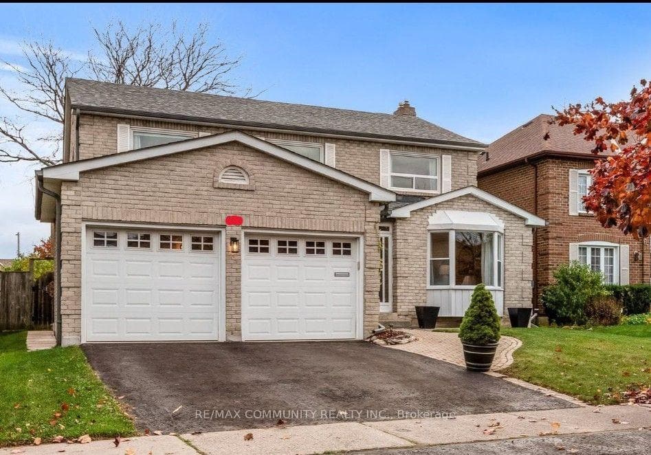 609 Amberwood Crescent Basement, Pickering, ON L1V 3Y6