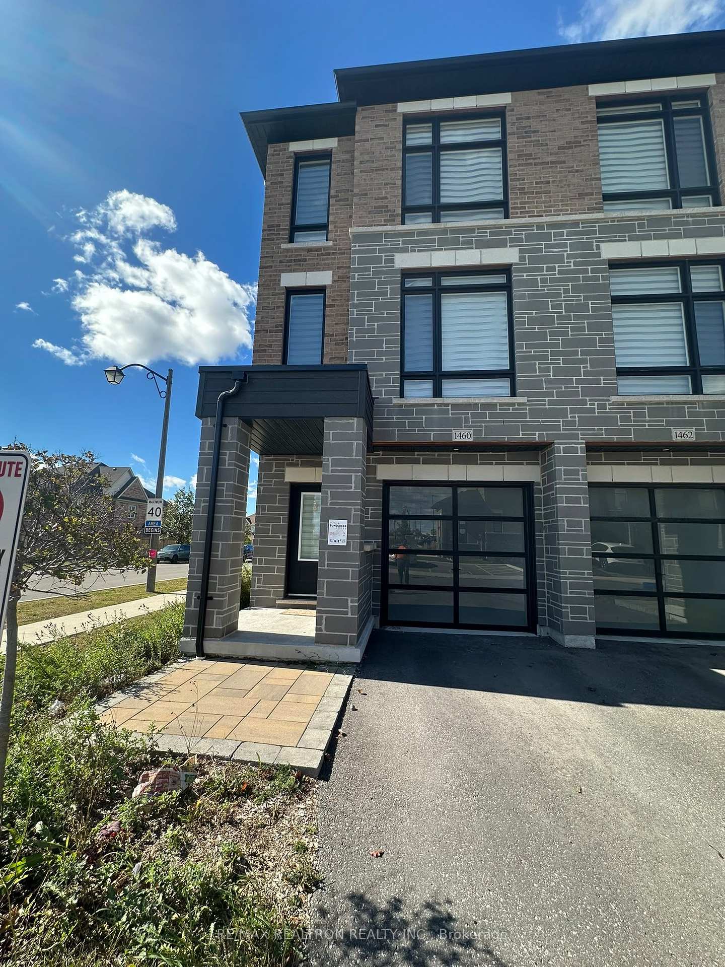 1460 Grand Prairie Path, Oshawa, ON L1K 3G1