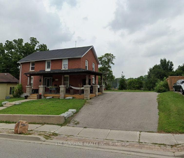 665 Gorham Street, Newmarket, ON L3Y 1L5