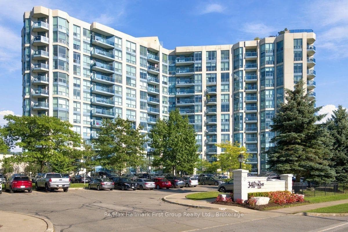 340 Watson Street W 715, Whitby, ON L1N 9G1