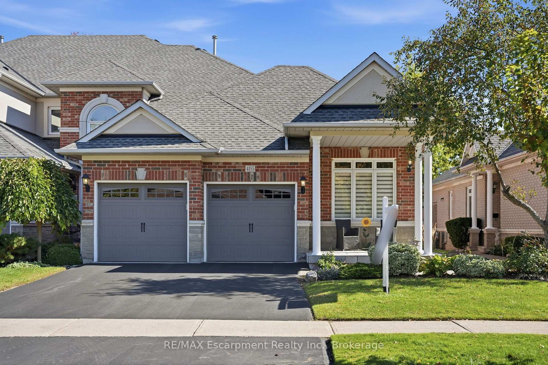 4155 STONEBRIDGE Crescent, Burlington, ON L7M 4N2