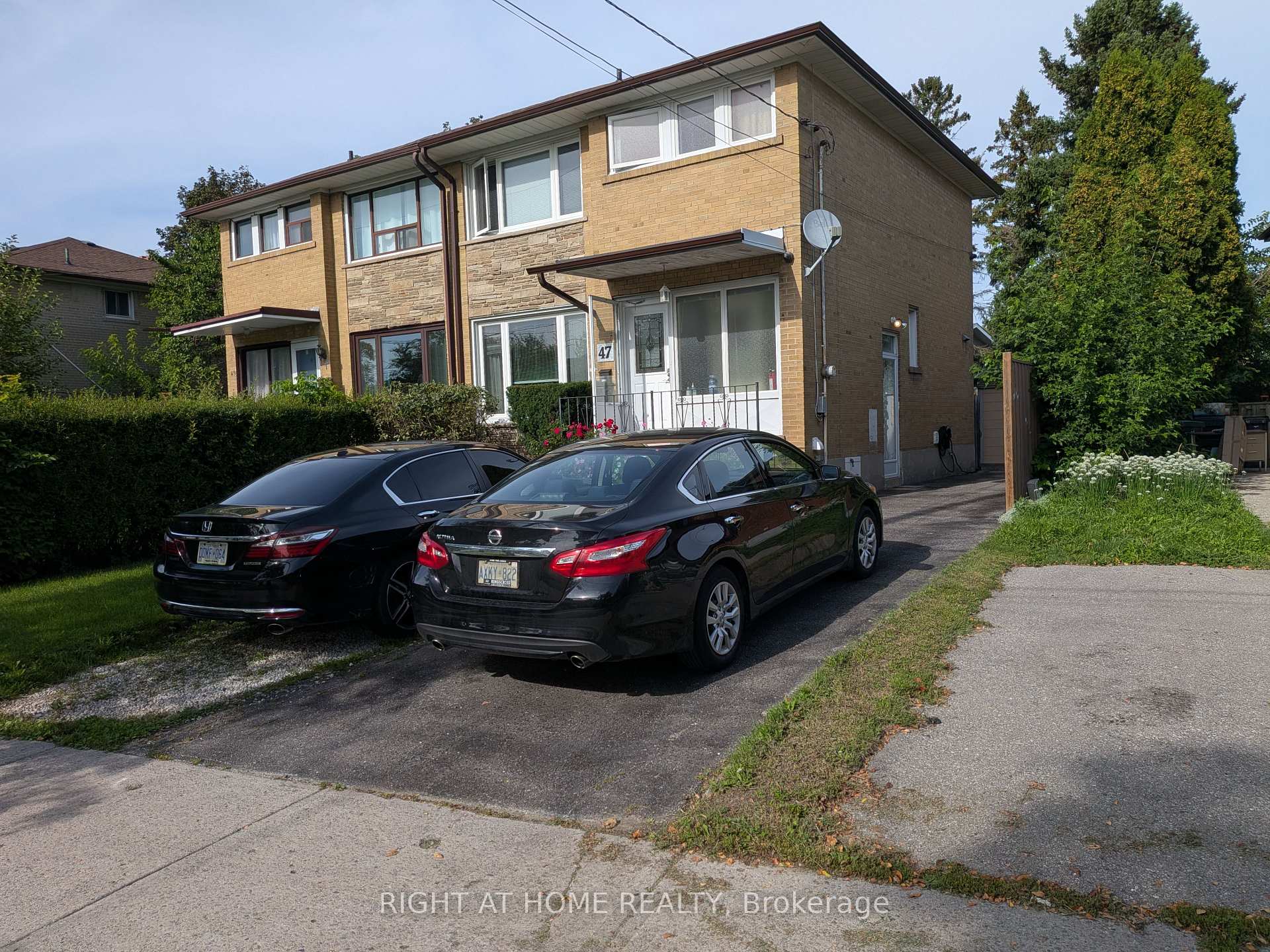 47 Roywood Drive, Toronto, ON M3A 2C8