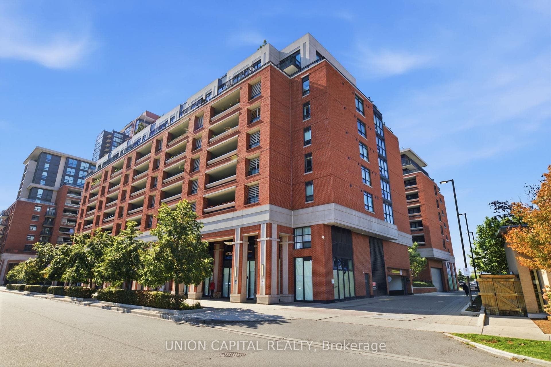 3091 Dufferin Street 735, Toronto, ON M6A 0C4