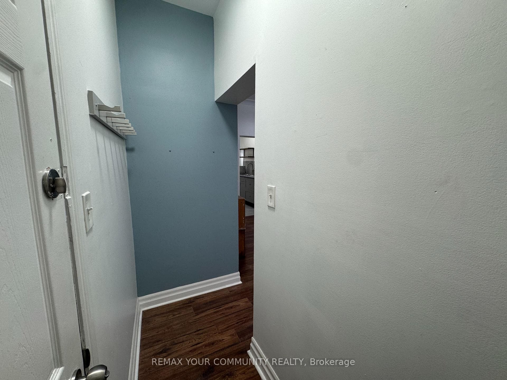 358 Main Street W 1, Hamilton, ON L8P 1K2