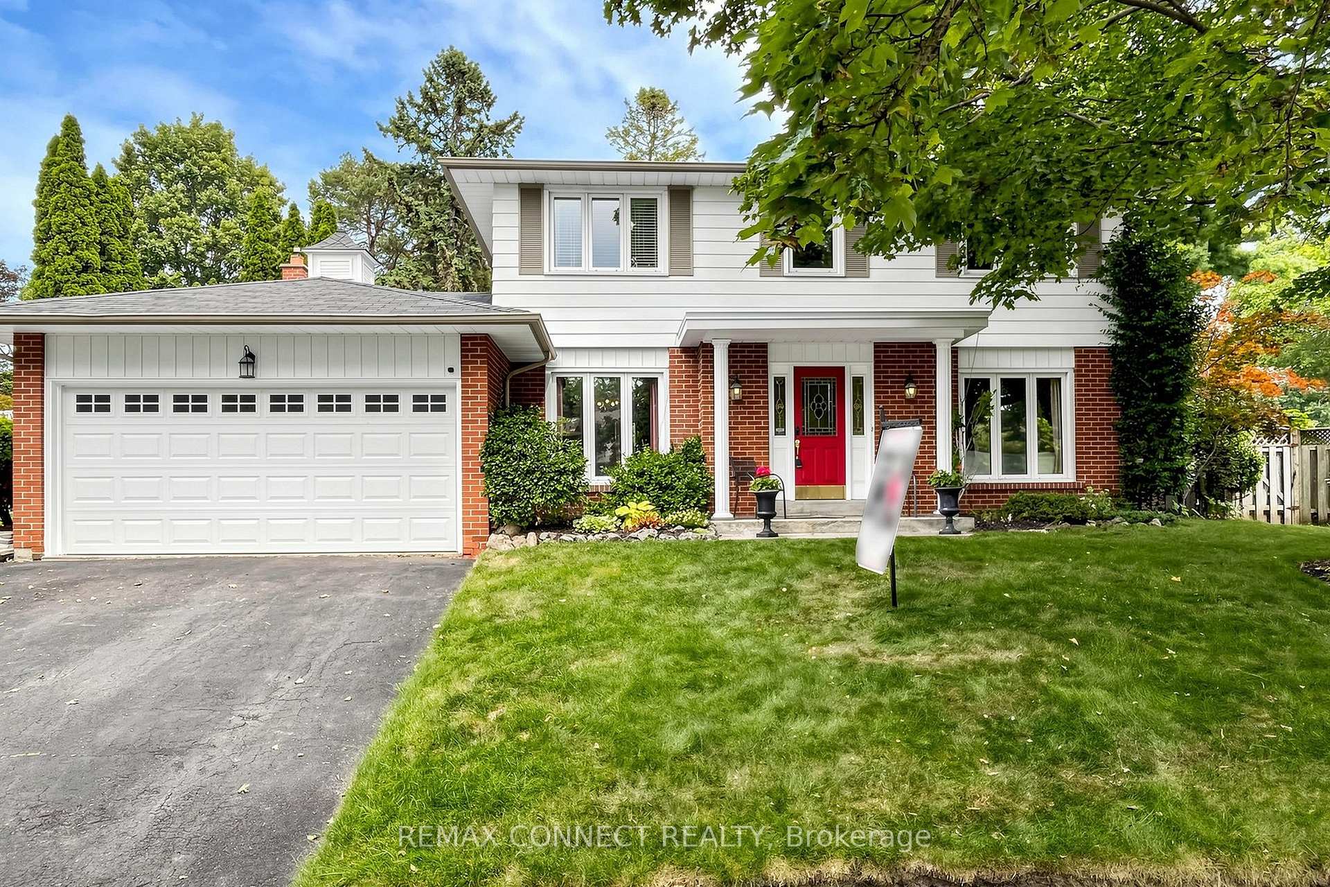 15 Satchell Boulevard, Toronto, ON M1C 3B3