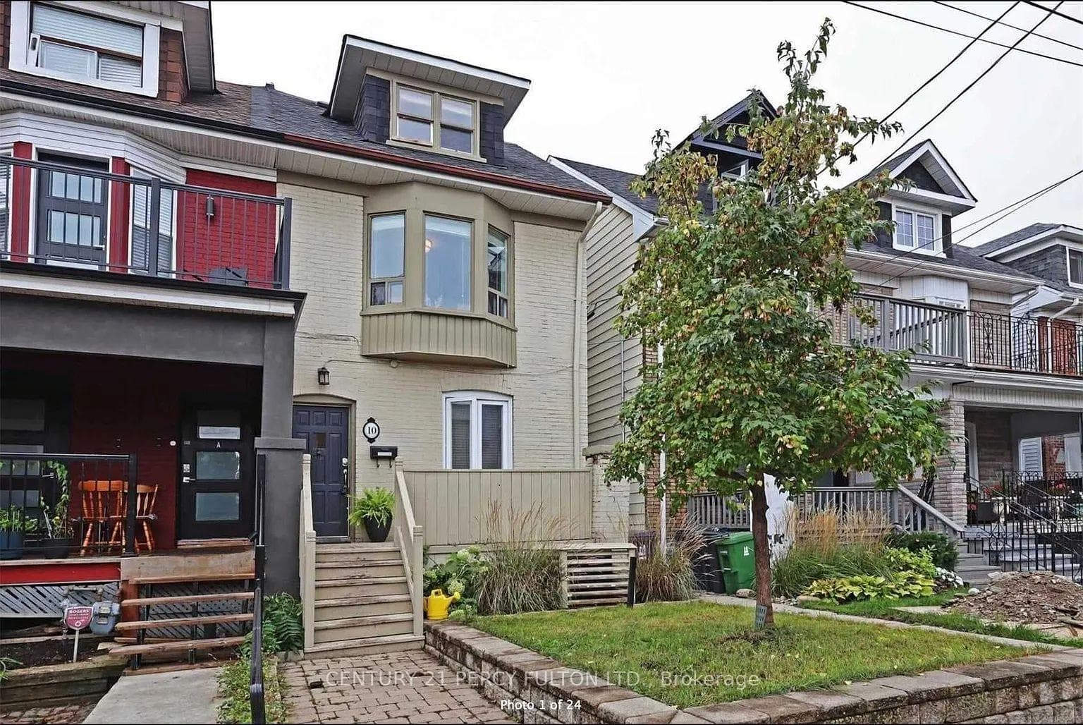 10 Muriel Avenue Lower, Toronto, ON M4J 2X9