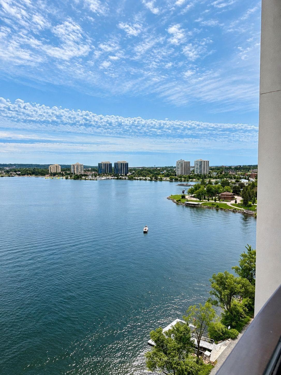 185 Dunlop Street E 904, Barrie, ON L4M 0L7