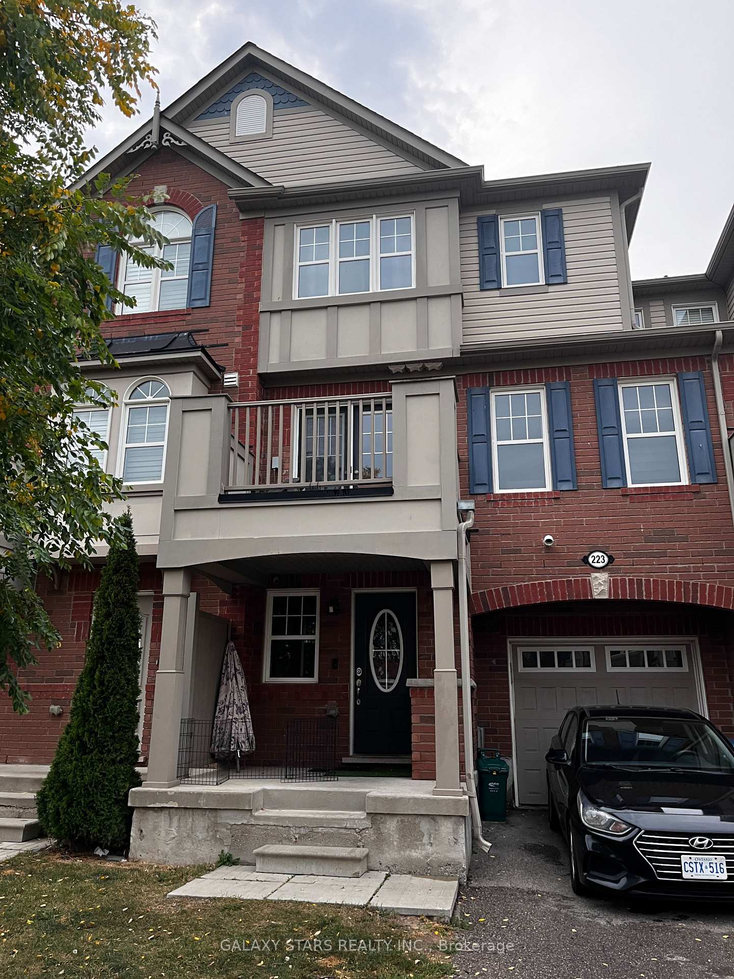 223 Septimus Heights, Milton, ON L9T 8N7