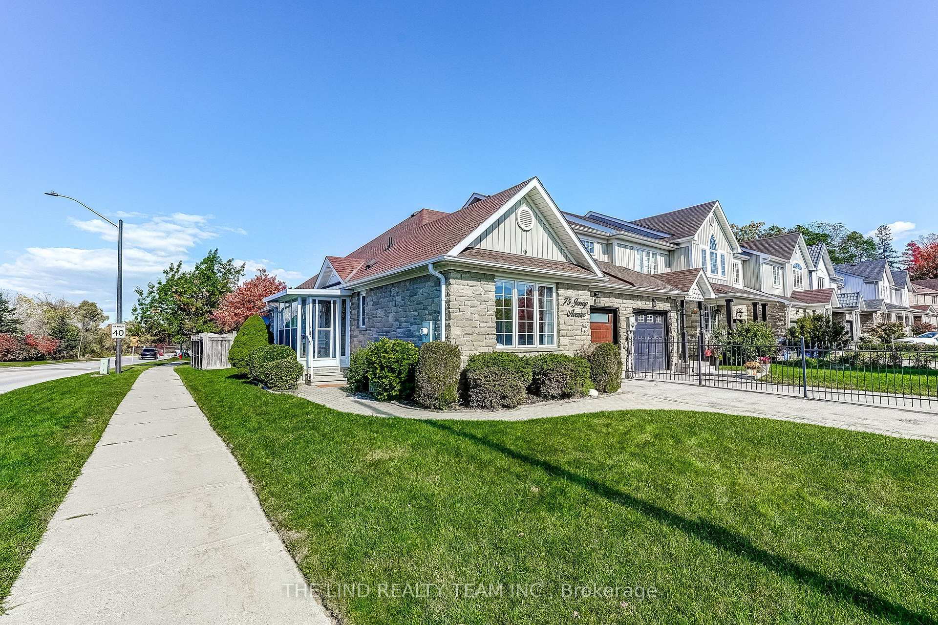 75 Jessop Avenue, King, ON L0G 1T0