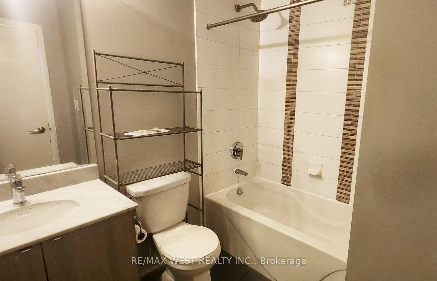 4099 Brickstone Mews 405, Mississauga, ON L5B 0G2
