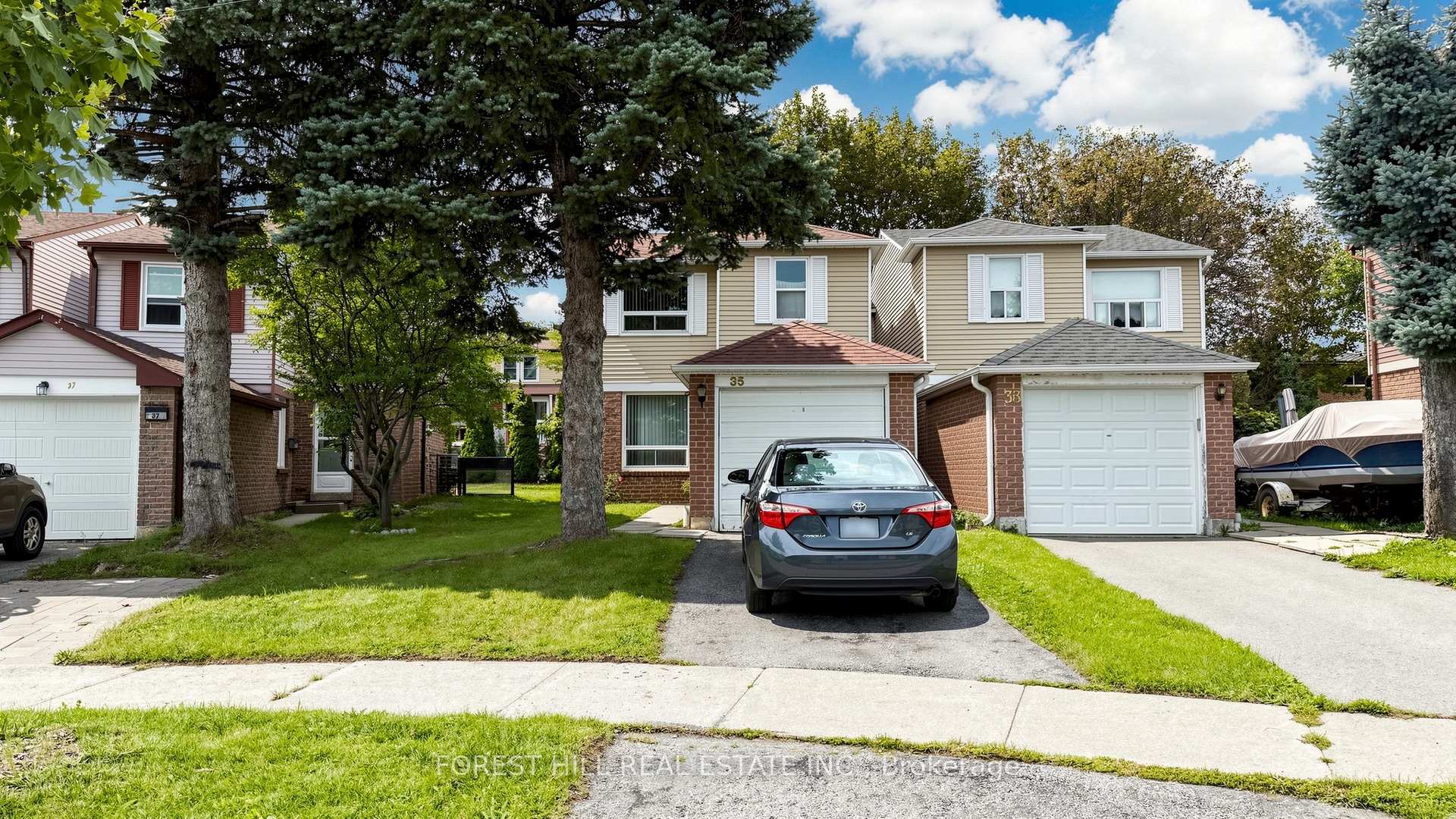 35 Treetops Court, Toronto, ON M1V 2B9