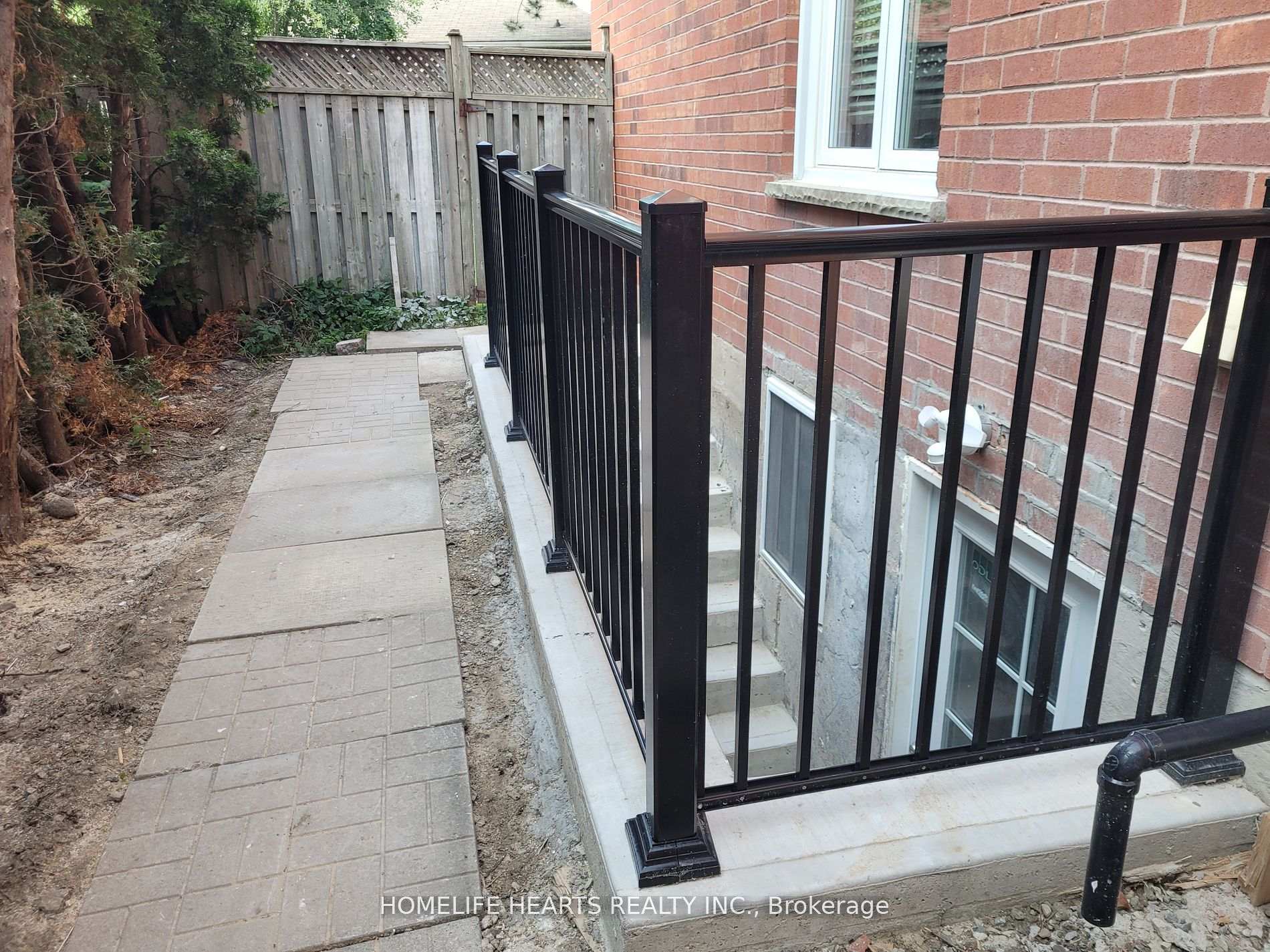 1107 Thoresby Drive Bsmt, Oakville, ON L6J 7M6