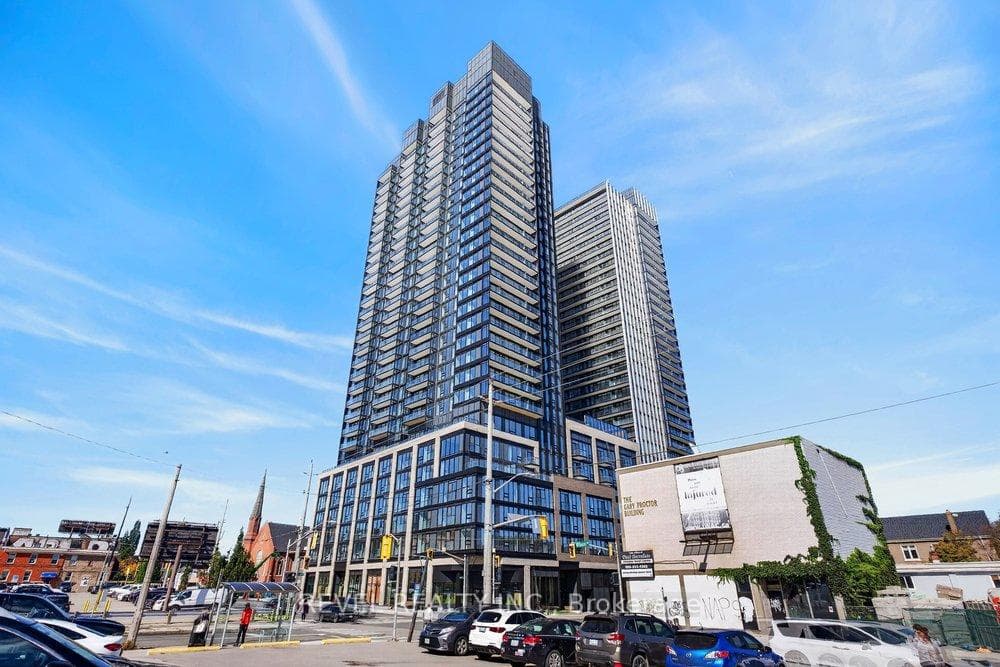 91 John Street N 1204, Hamilton, ON L8R 1H7