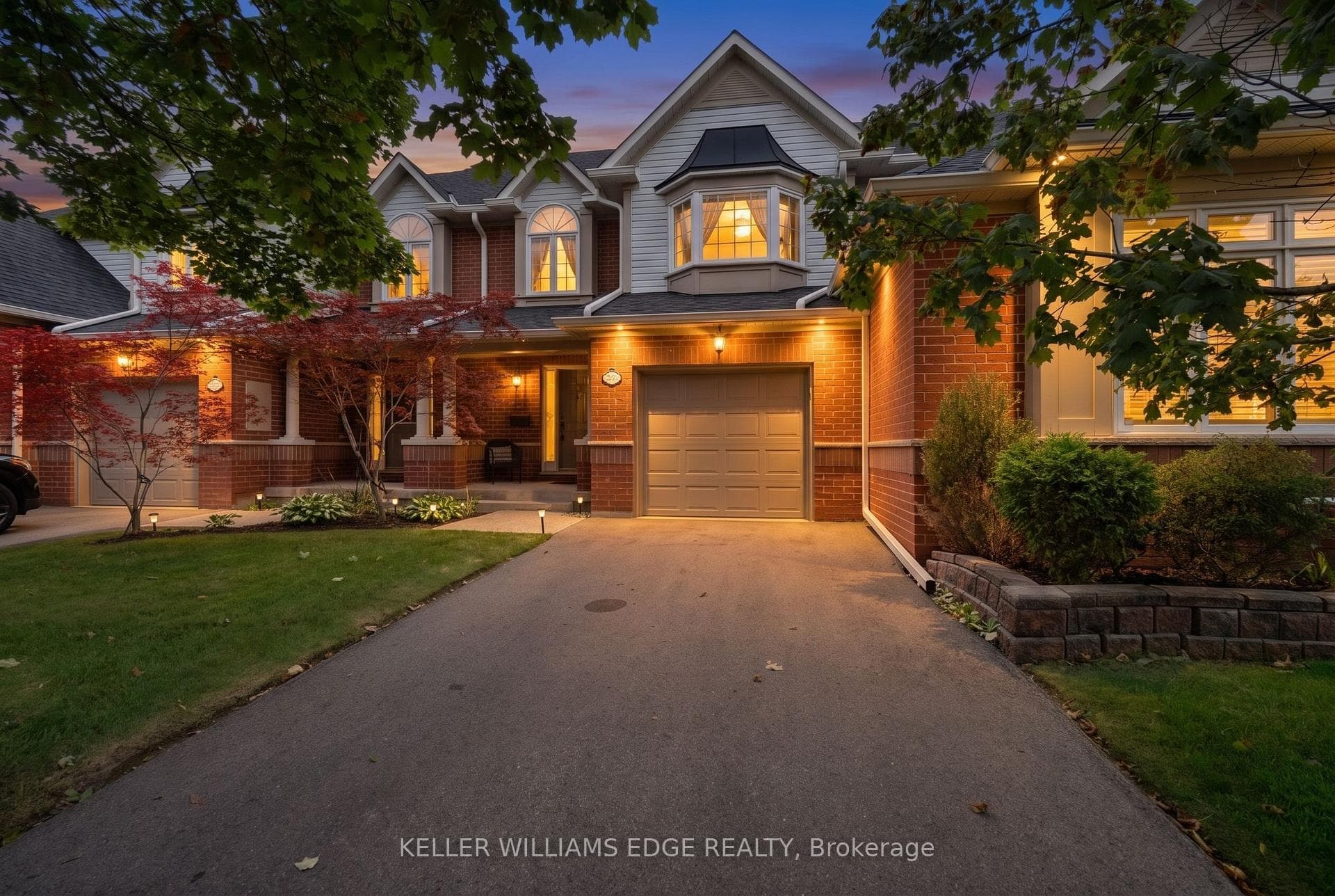 2175 Country Club Drive 2, Burlington, ON L7M 4H9