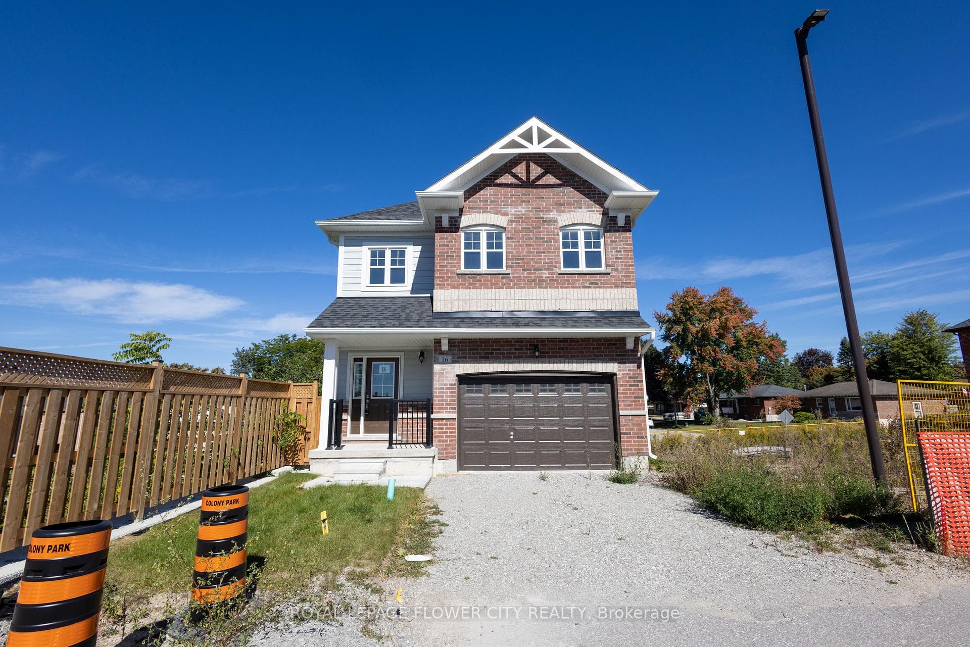 16 Ravenscraig Place, Innisfil, ON L0L 1L0
