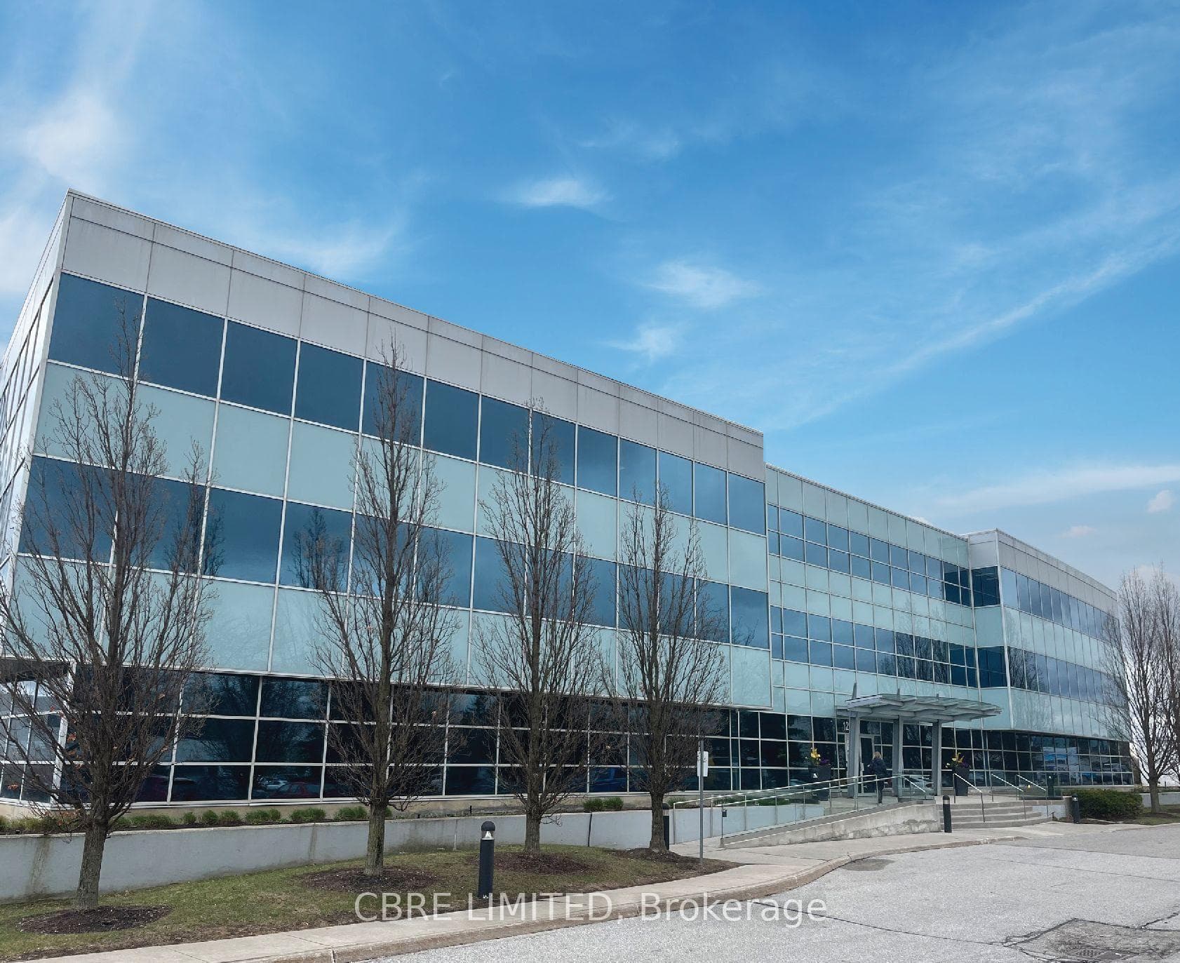 120 East Beaver Creek Road 204, Richmond Hill, ON L4B 4V1