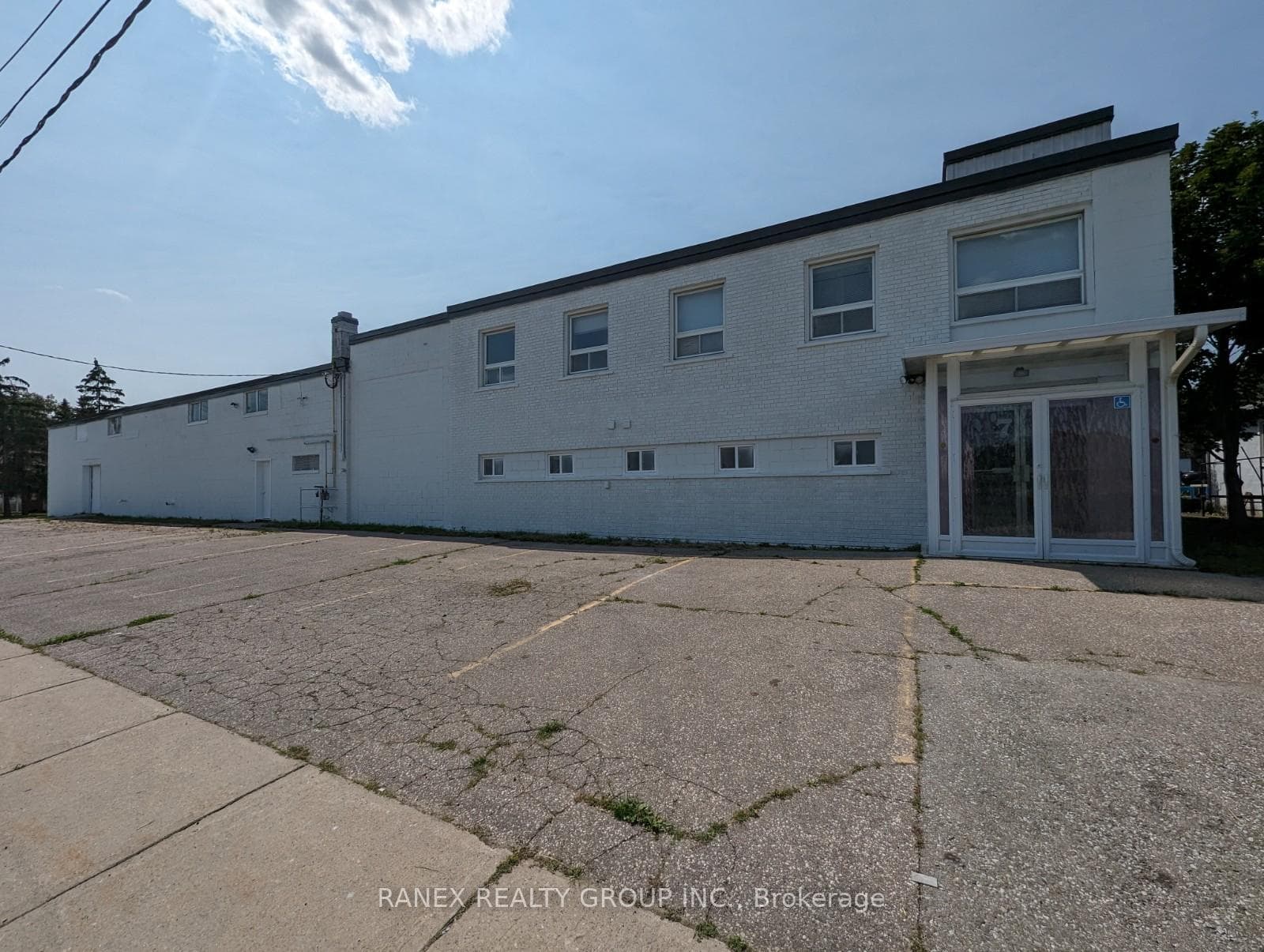 17 Sheard Avenue B, Brampton, ON L6Y 1J3