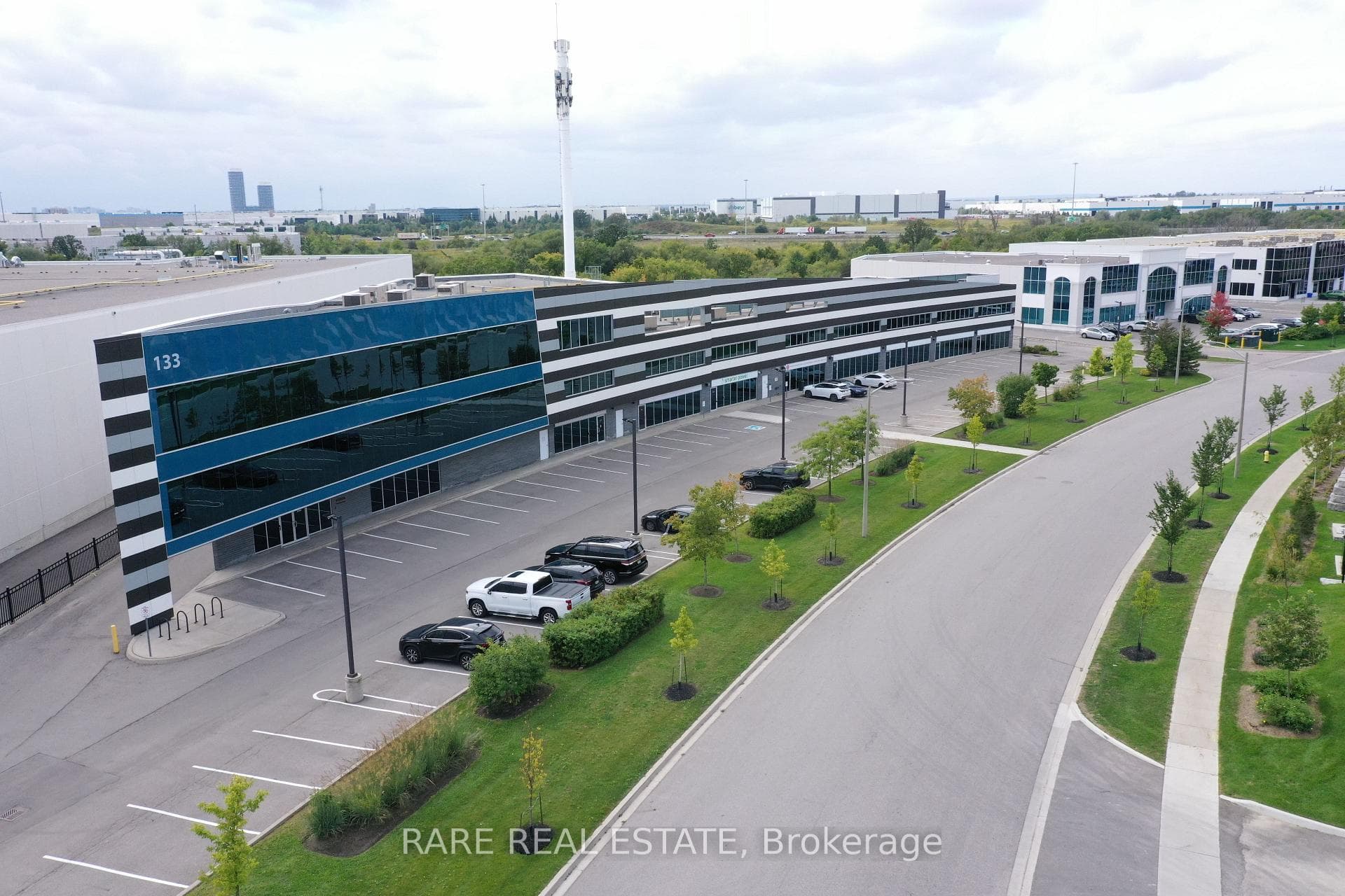 133 Milani Boulevard 101B Upper, Vaughan, ON L4H 3B5