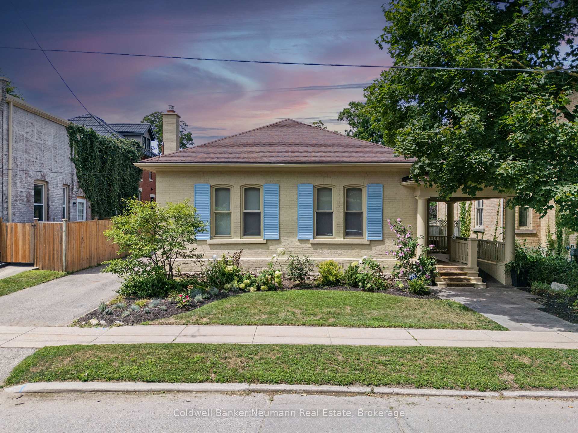 41 LIVERPOOL Street, Guelph, ON N1H 2K8