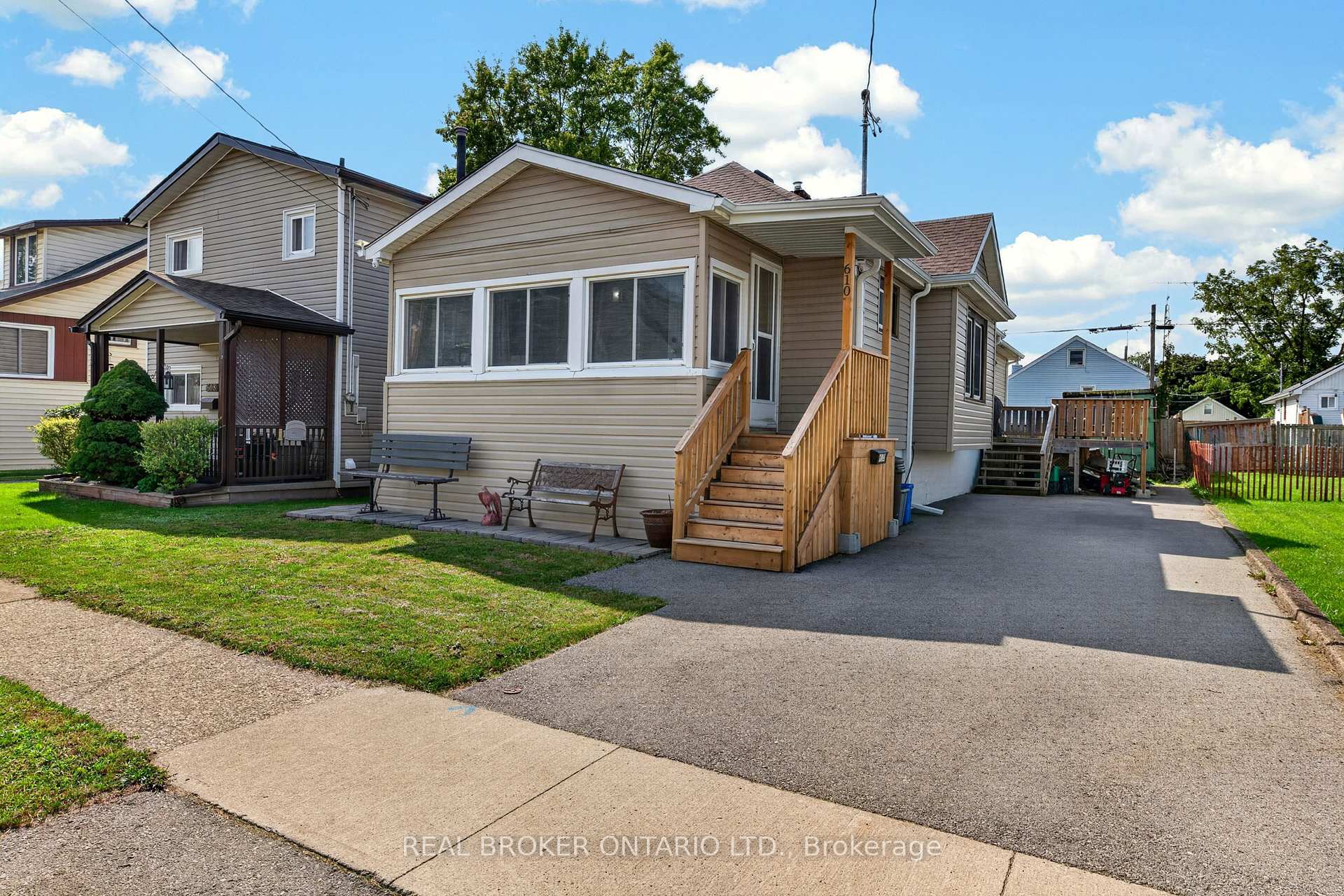610 Steele Street, Port Colborne, ON L3K 4Y7