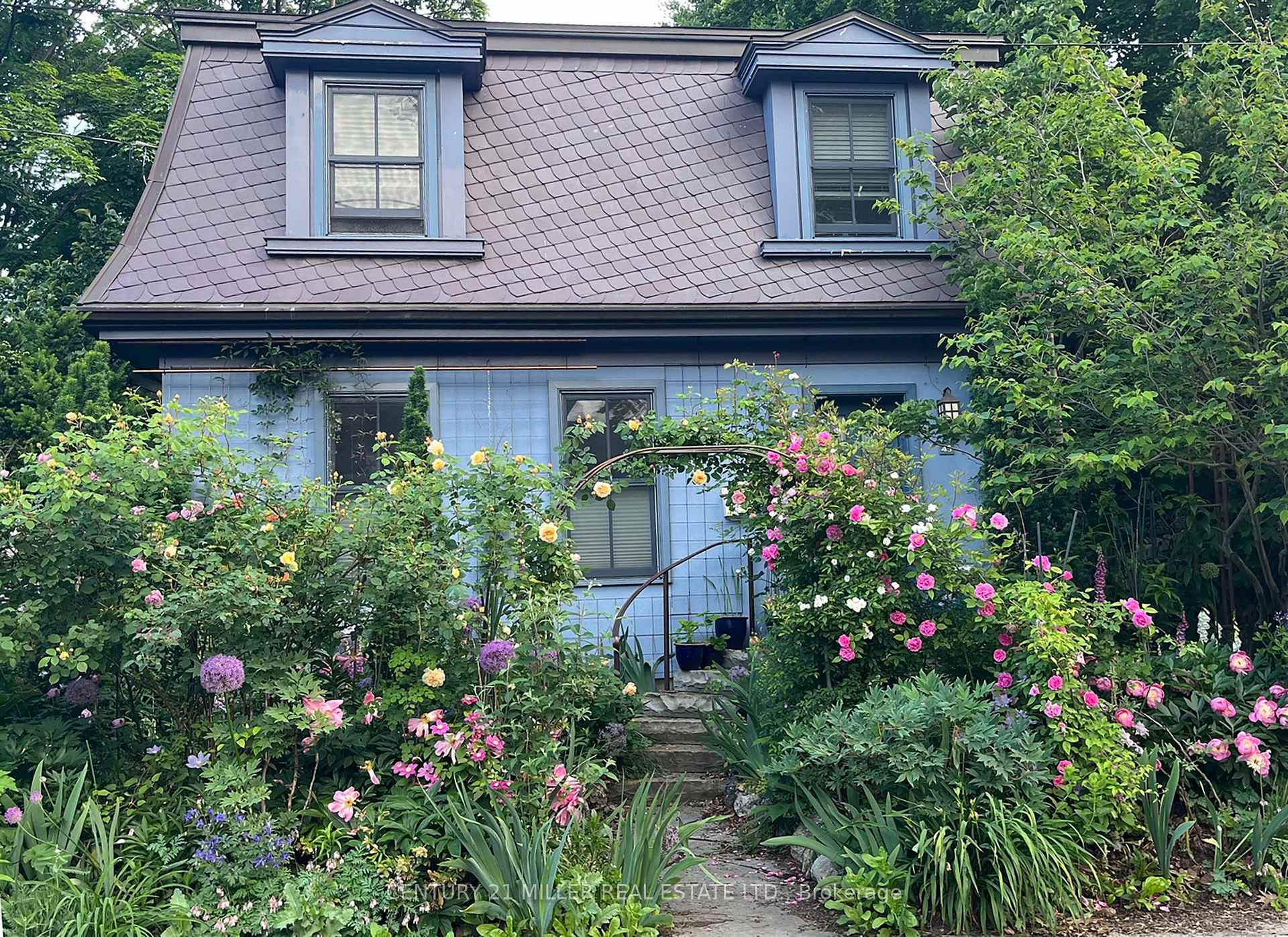 43 Burnet Street, Oakville, ON L6K 1B6