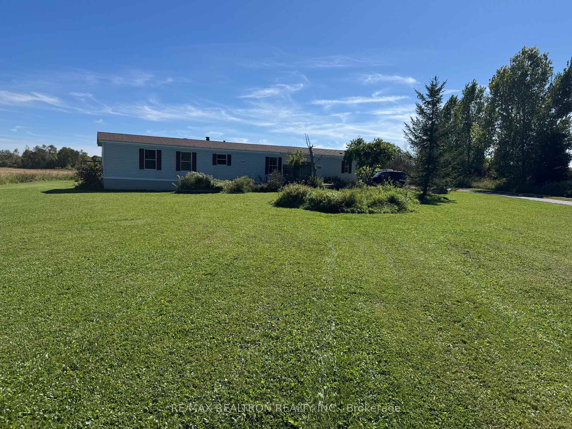 2755 4th Line, Innisfil, ON L0L 1K0