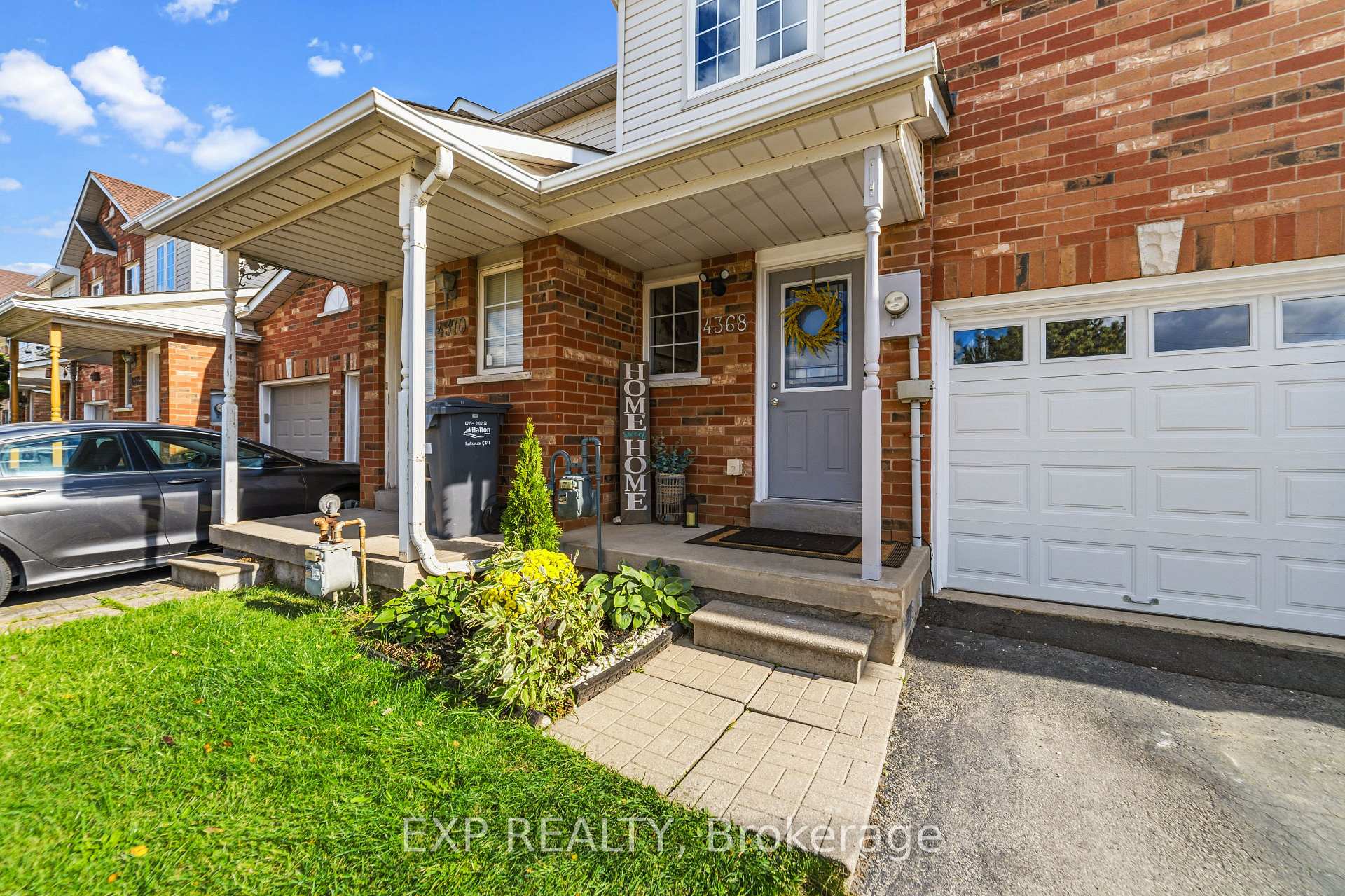 4368 Fairview Street, Burlington, ON L7L 6S6