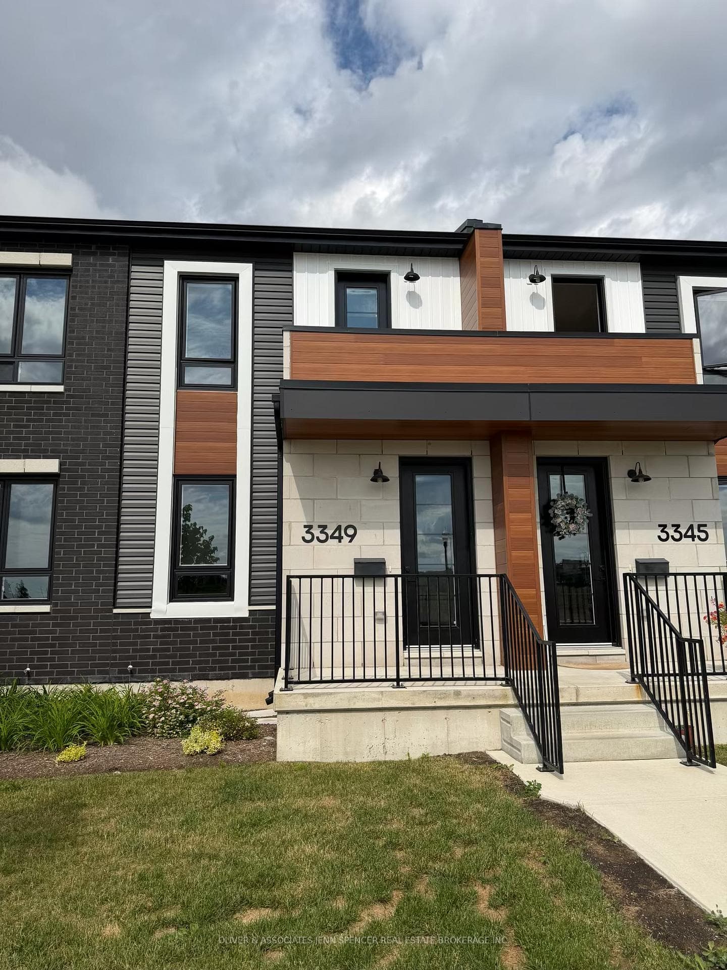 3333 Morgan Avenue, London South, ON N6L 0J6