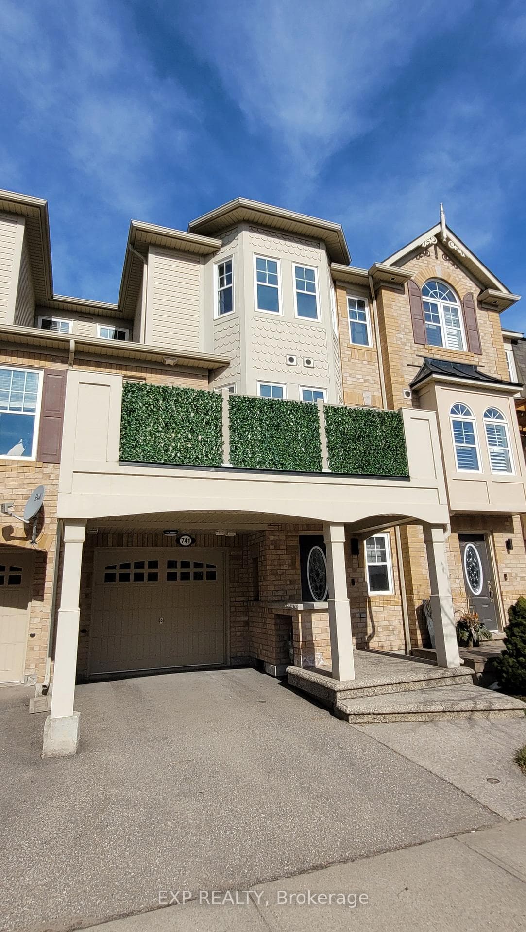 741 Challinor Terrace, Milton, ON L9T 7V5