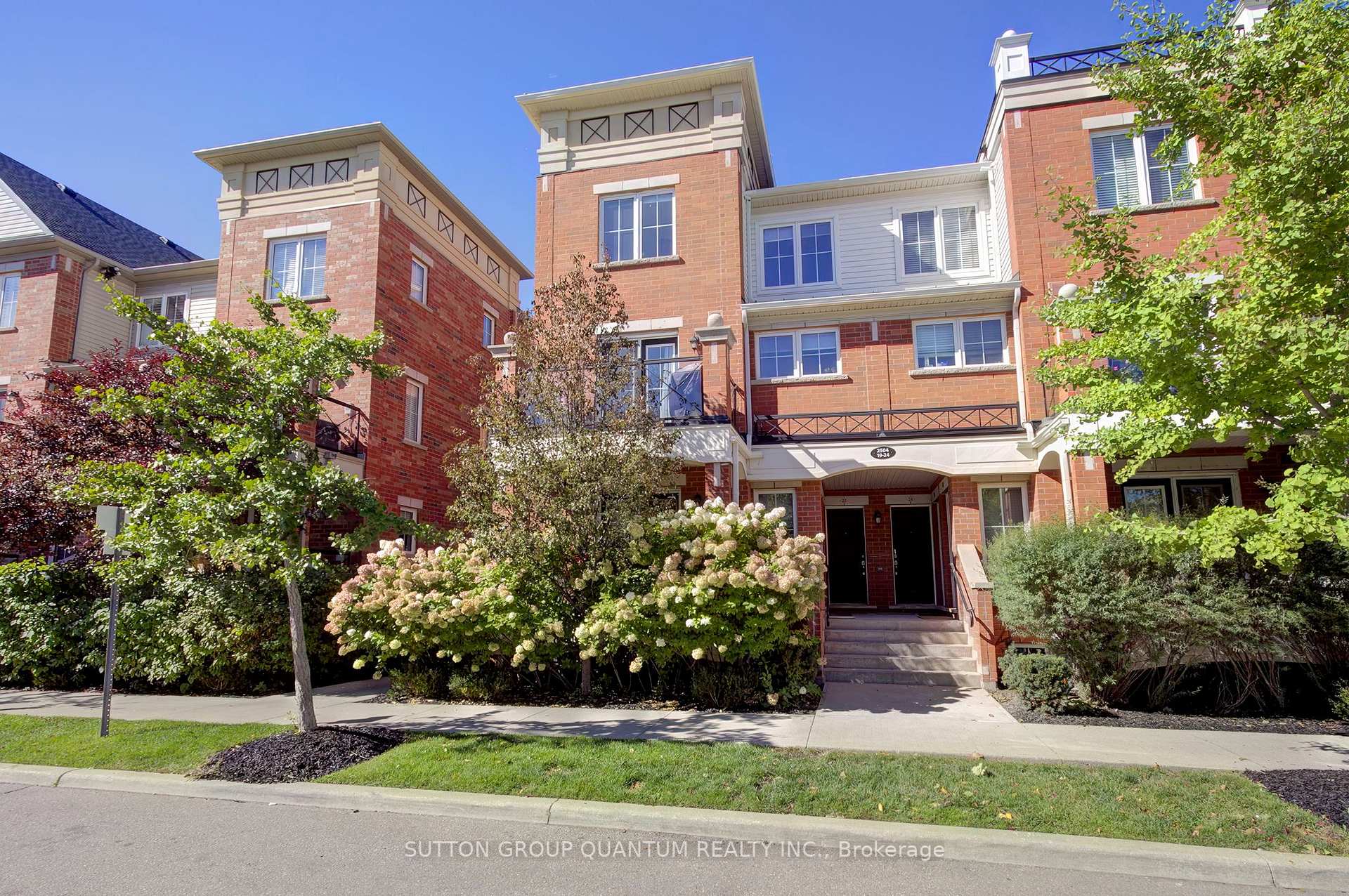 2504 Post Road 23, Oakville, ON L6H 0K1