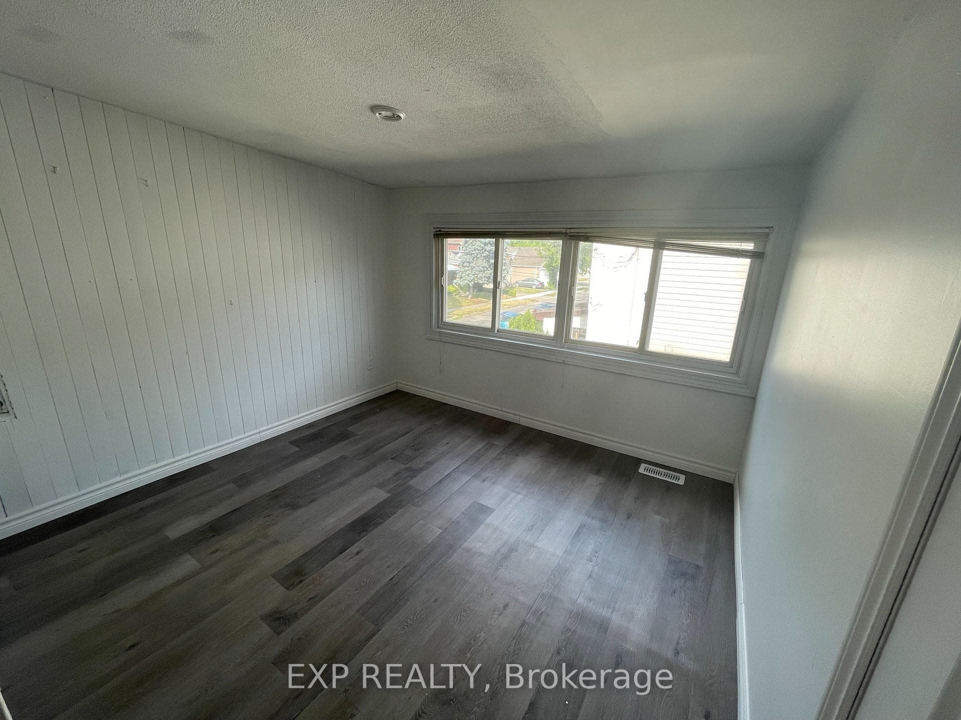 81 Holmes Avenue, Hamilton, ON L8S 2K8