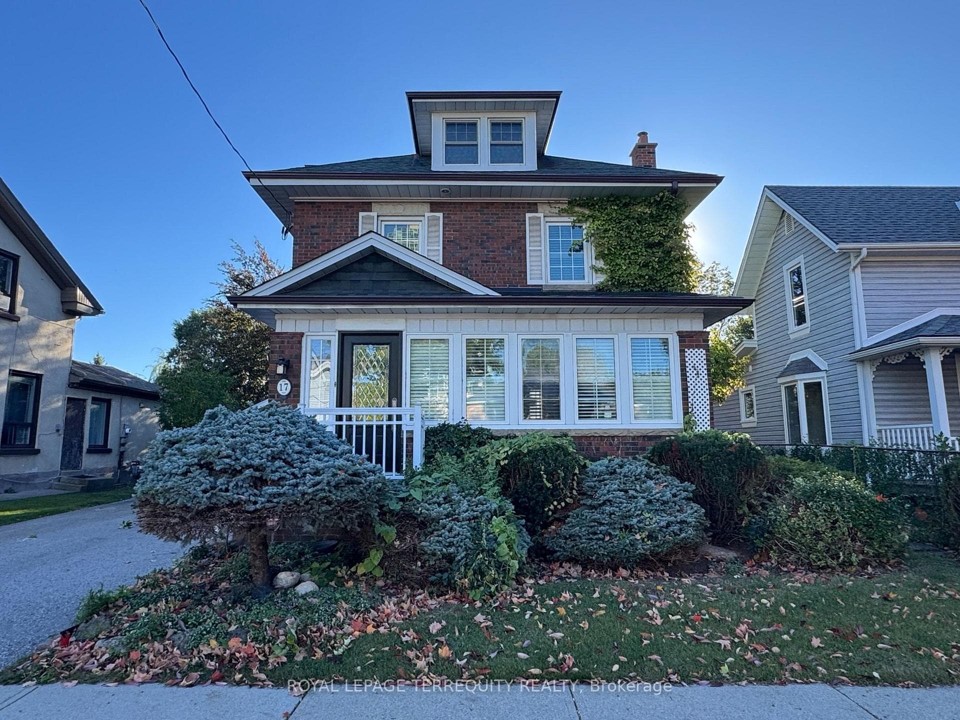 17 Mill Street N, Brampton, ON L6X 1S5