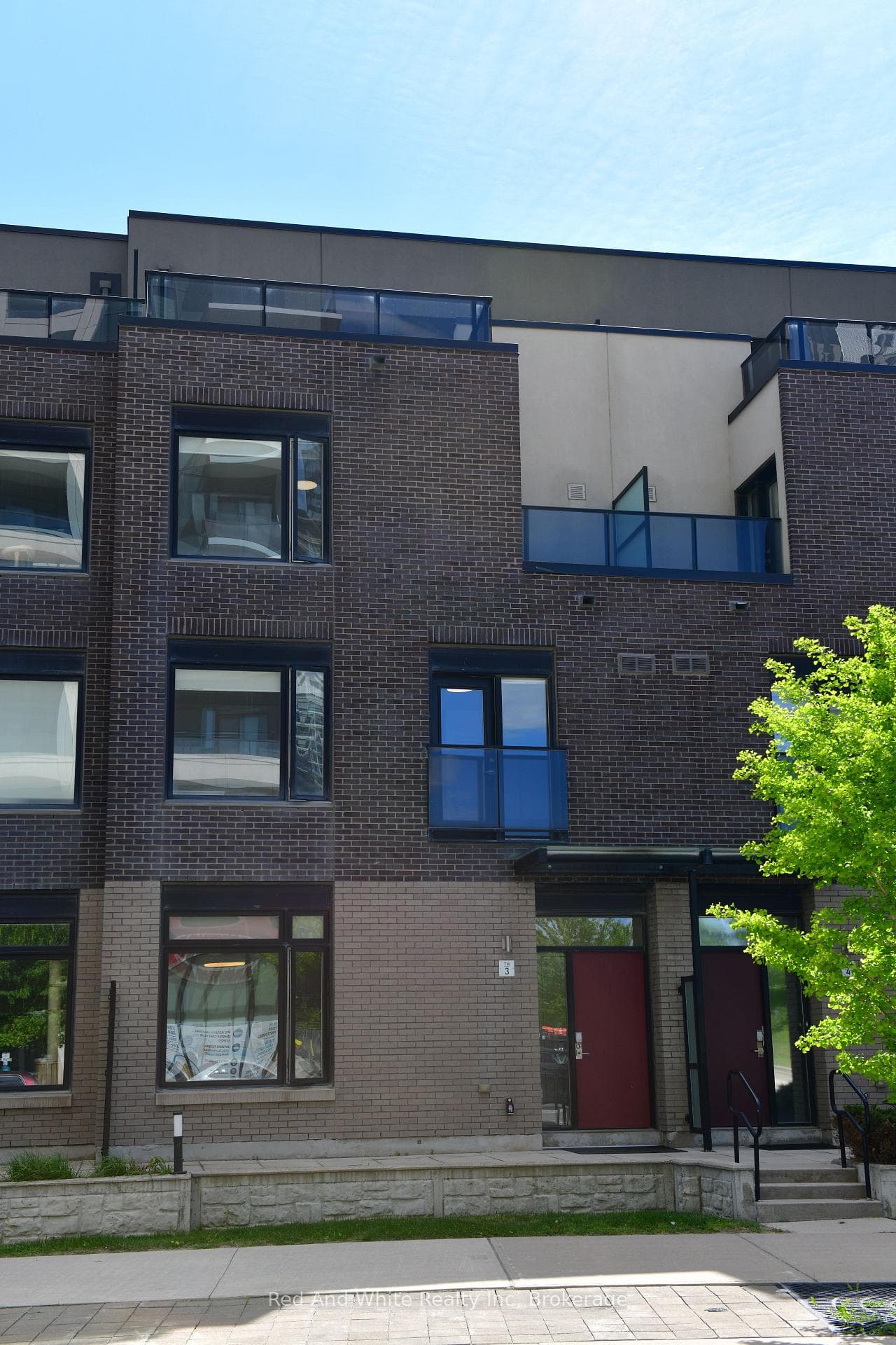 4080 Parkside Village Drive 3, Mississauga, ON L5B 0K2