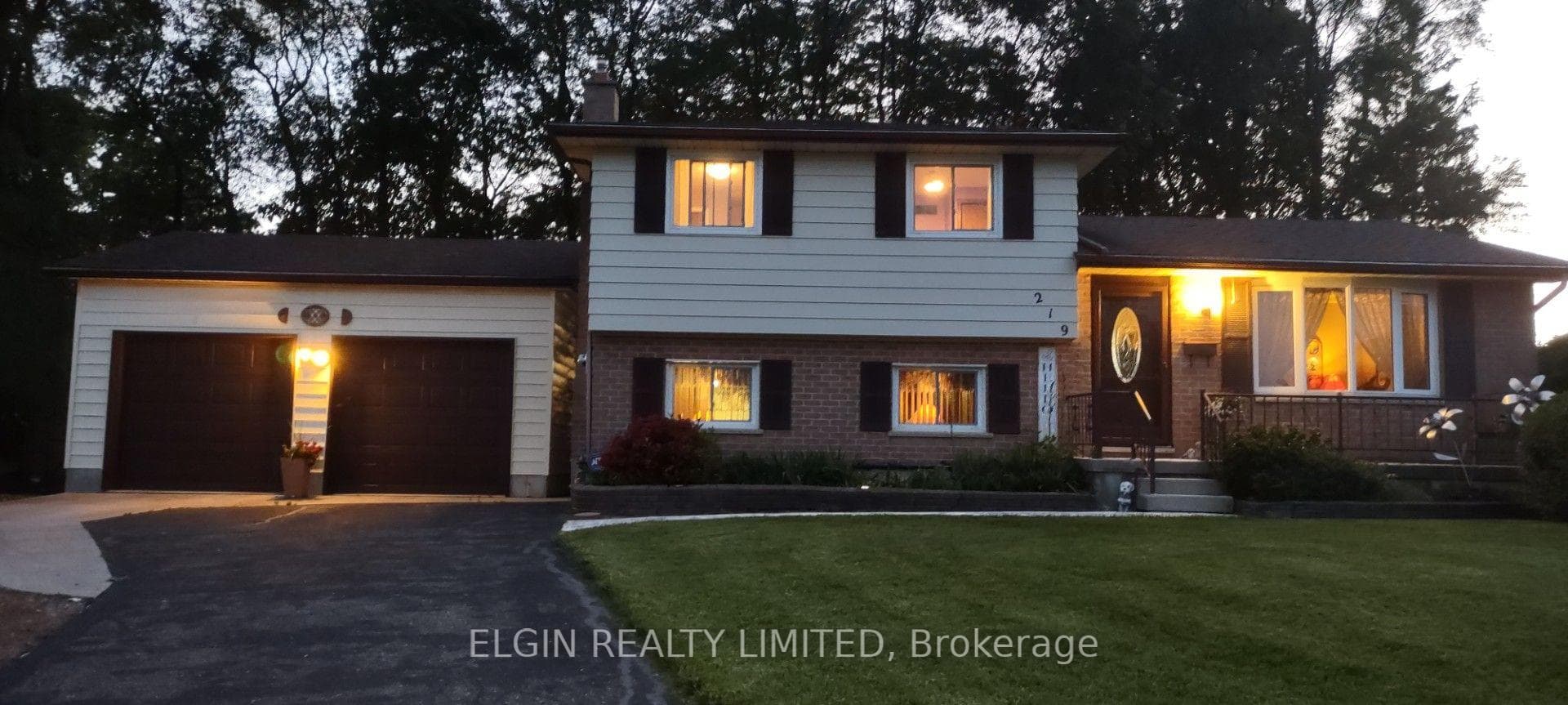 219 Brentwood Crescent, Central Elgin, ON N0L 1B0