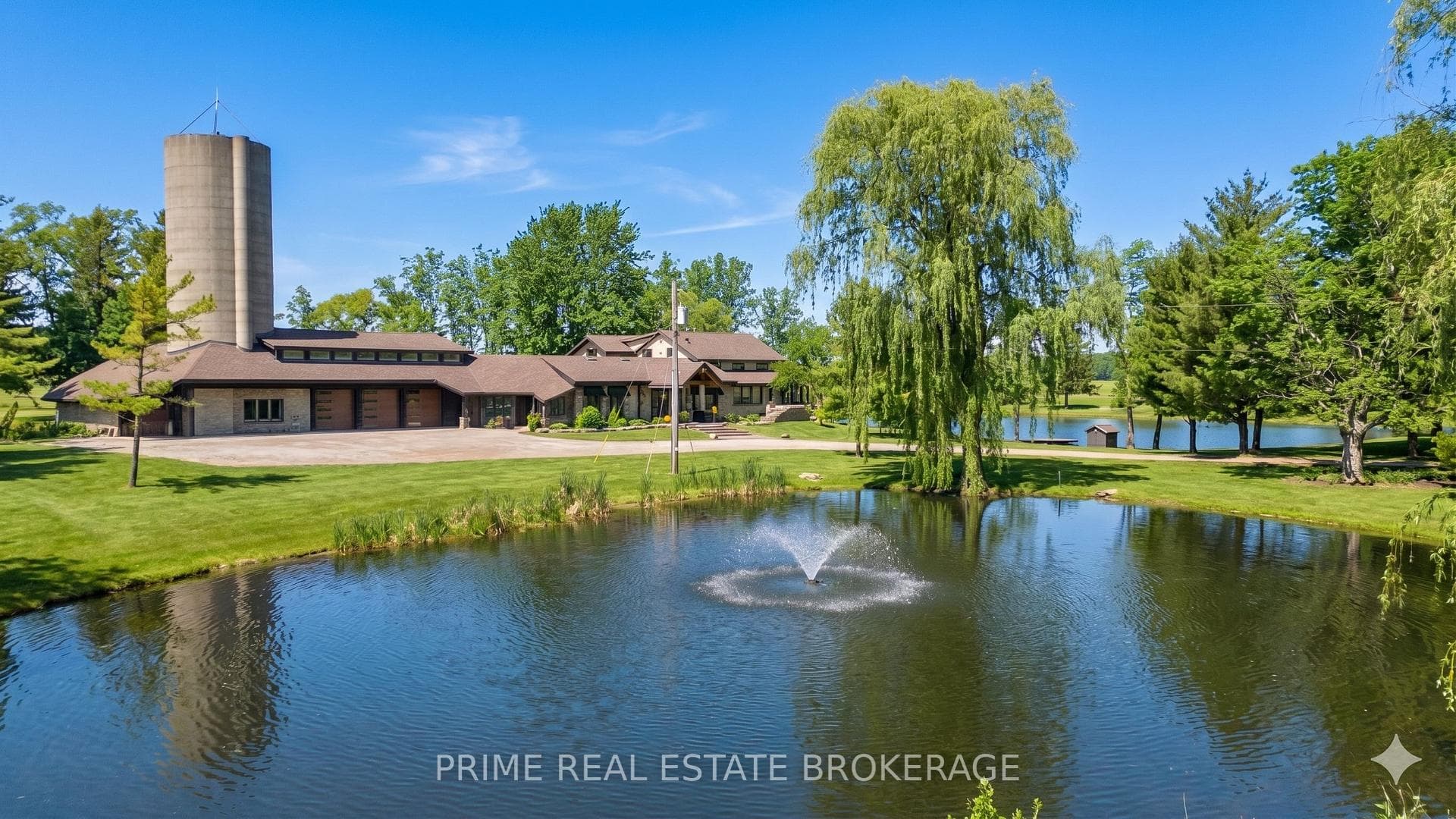 10096 Charlton Drive, Middlesex Centre, ON N0M 1P0
