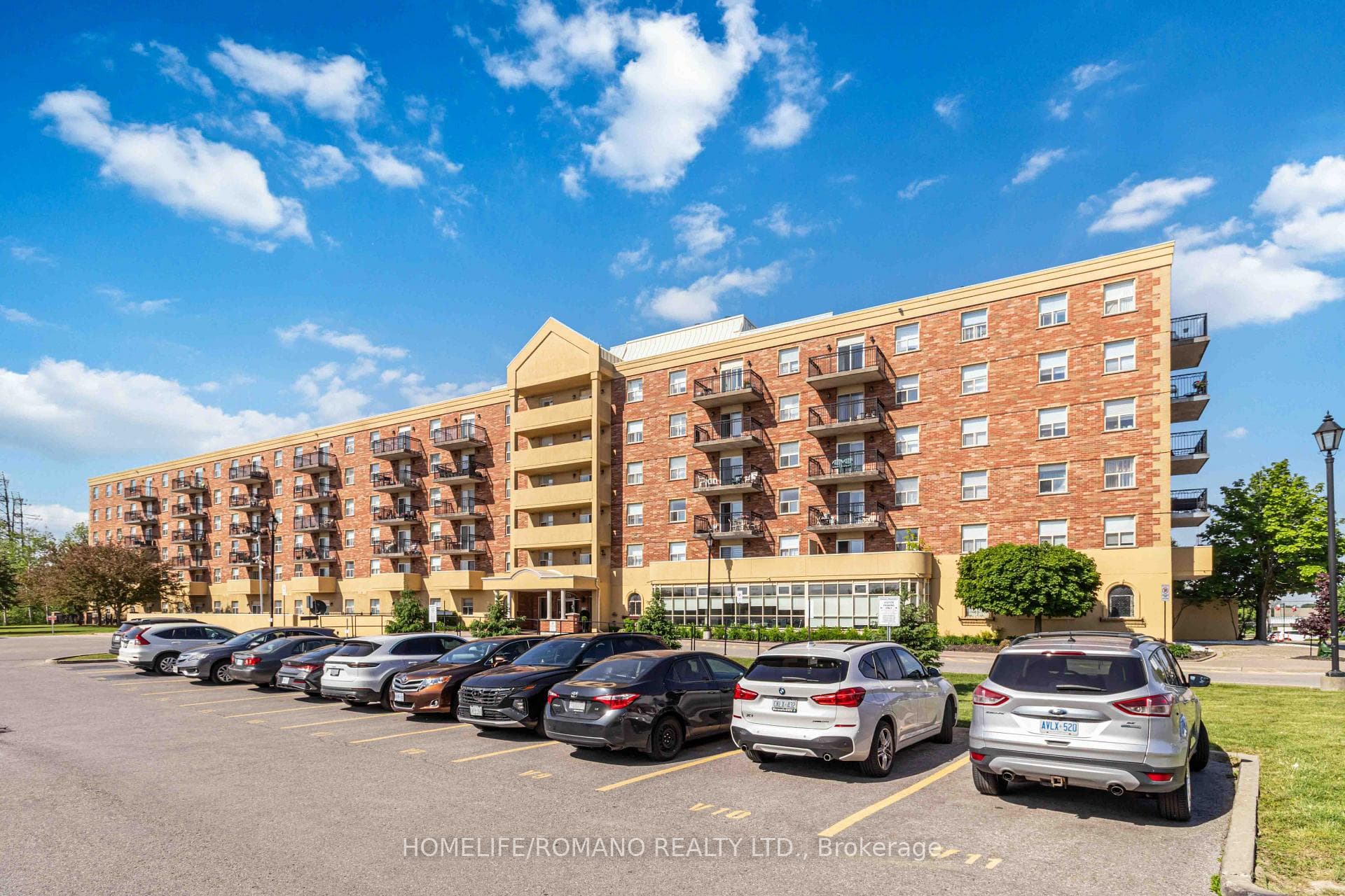 7373 Martin Grove Road 614, Vaughan, ON L4L 9K1